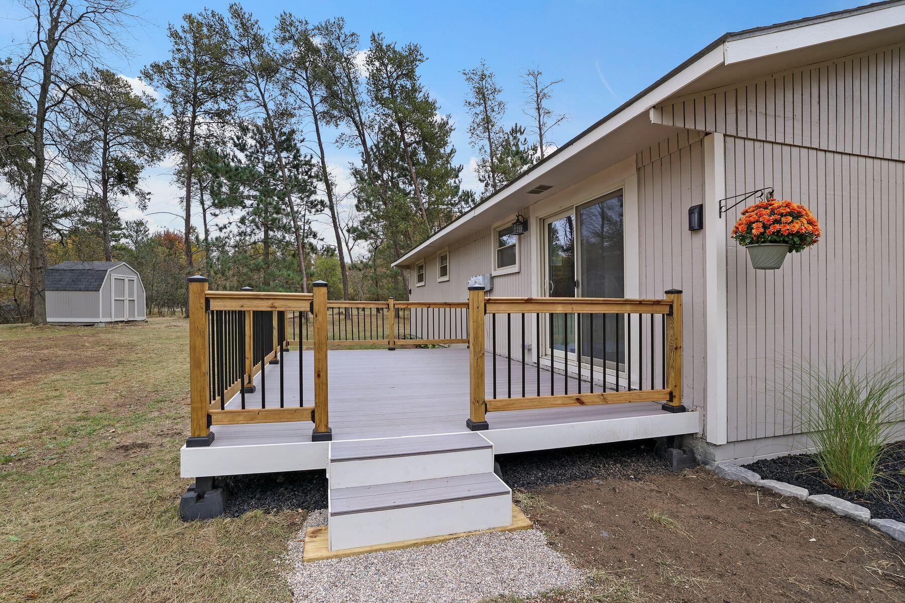 354 Yeoman Ct