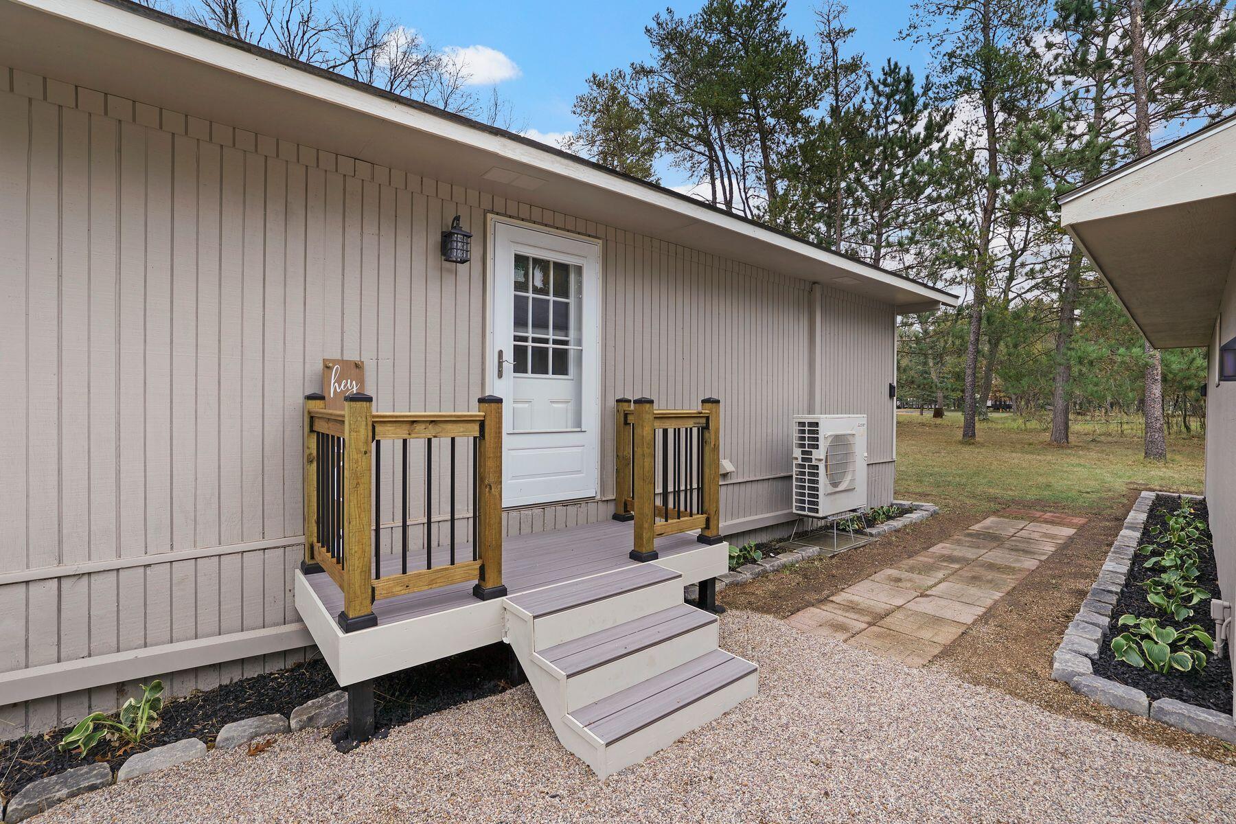 354 Yeoman Ct