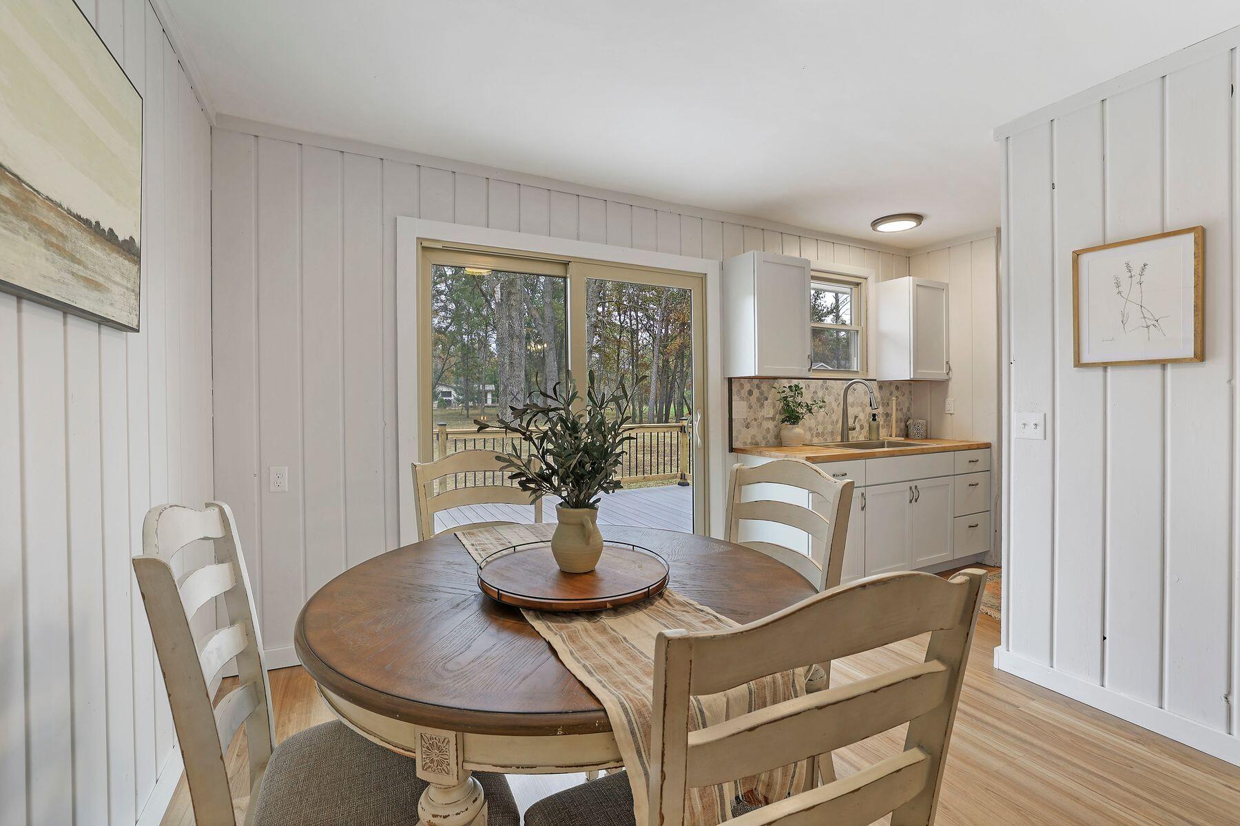 354 Yeoman Ct