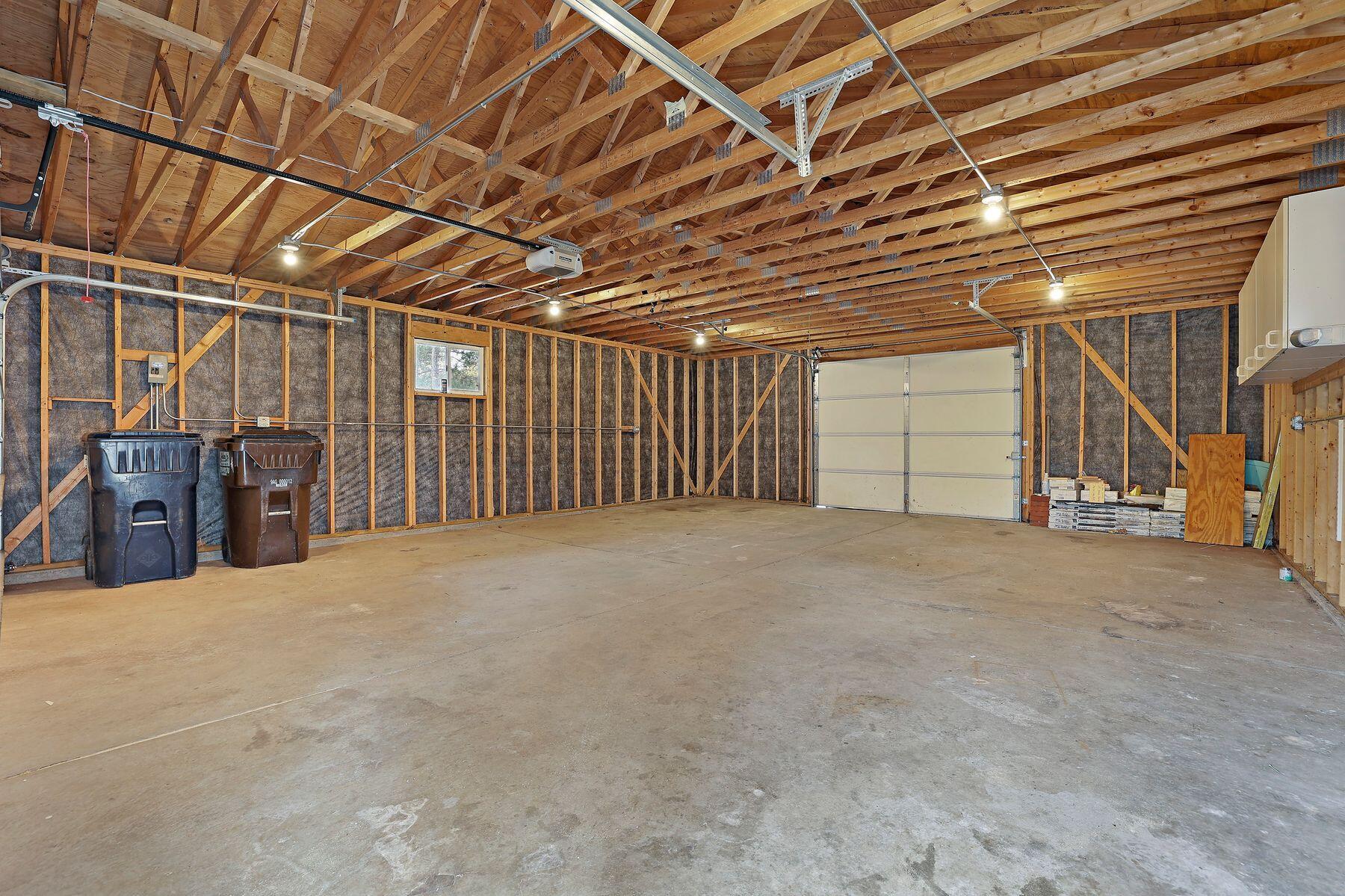 354 Yeoman Ct