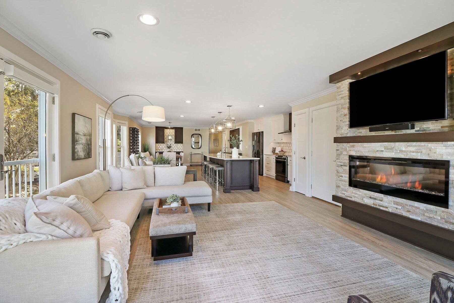 432 Harvard Ave 5E, 6F