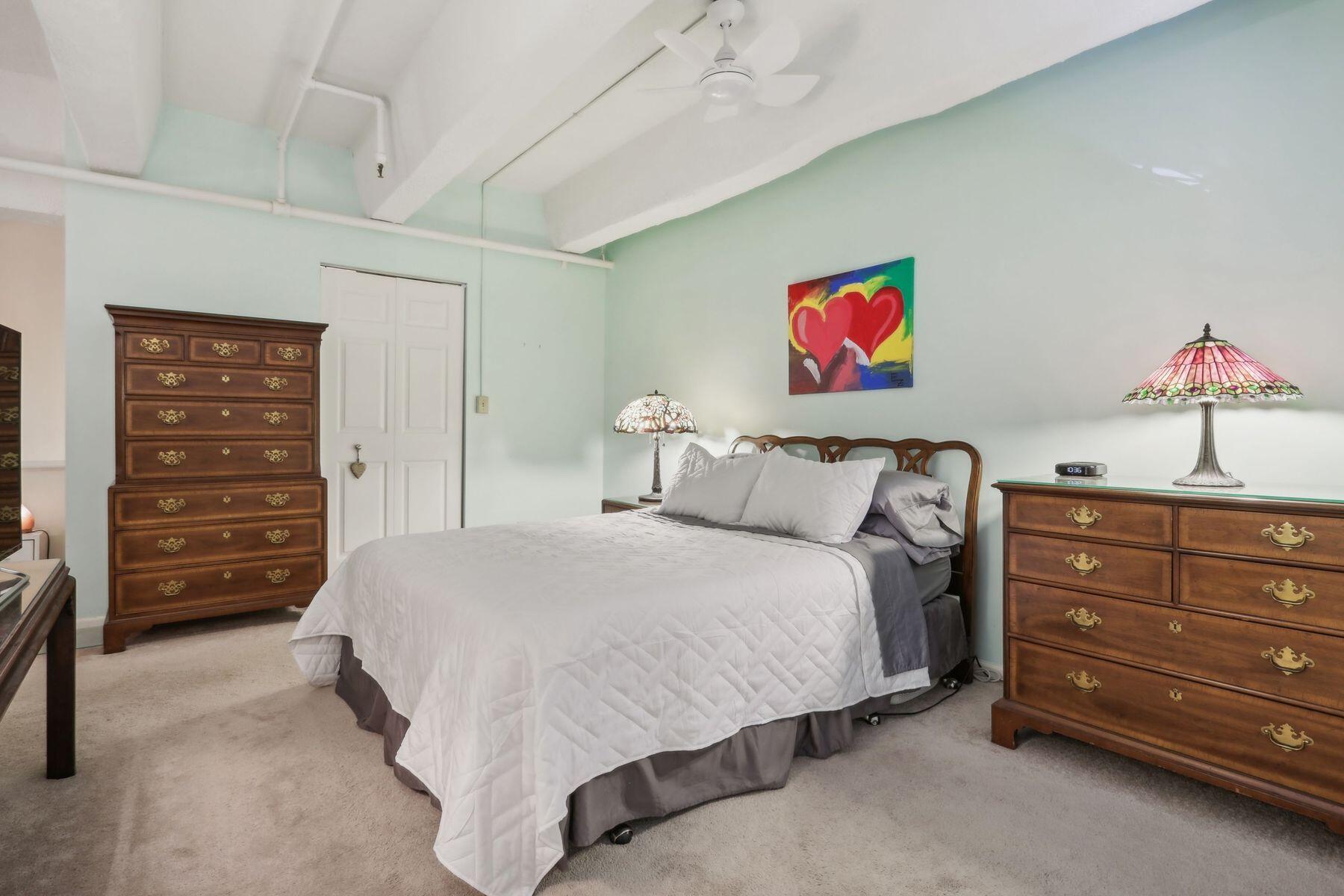 270 E Highland Ave 212