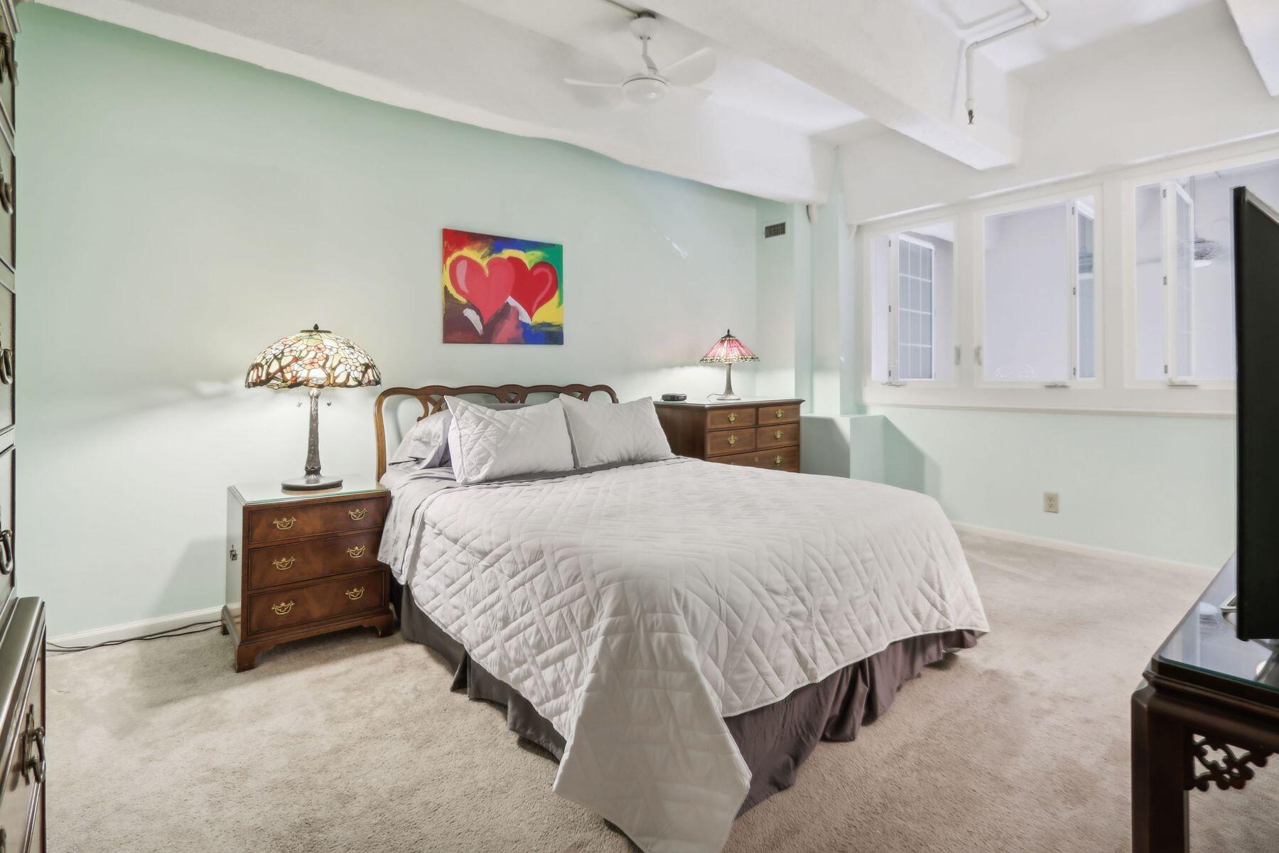 270 E Highland Ave 212