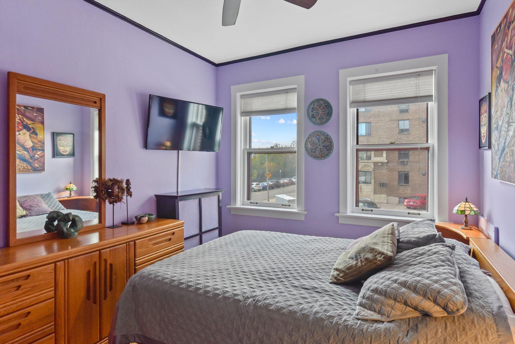1983 N Summit Ave 20