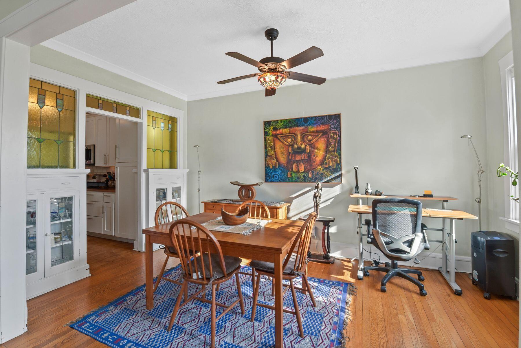 1983 N Summit Ave 20