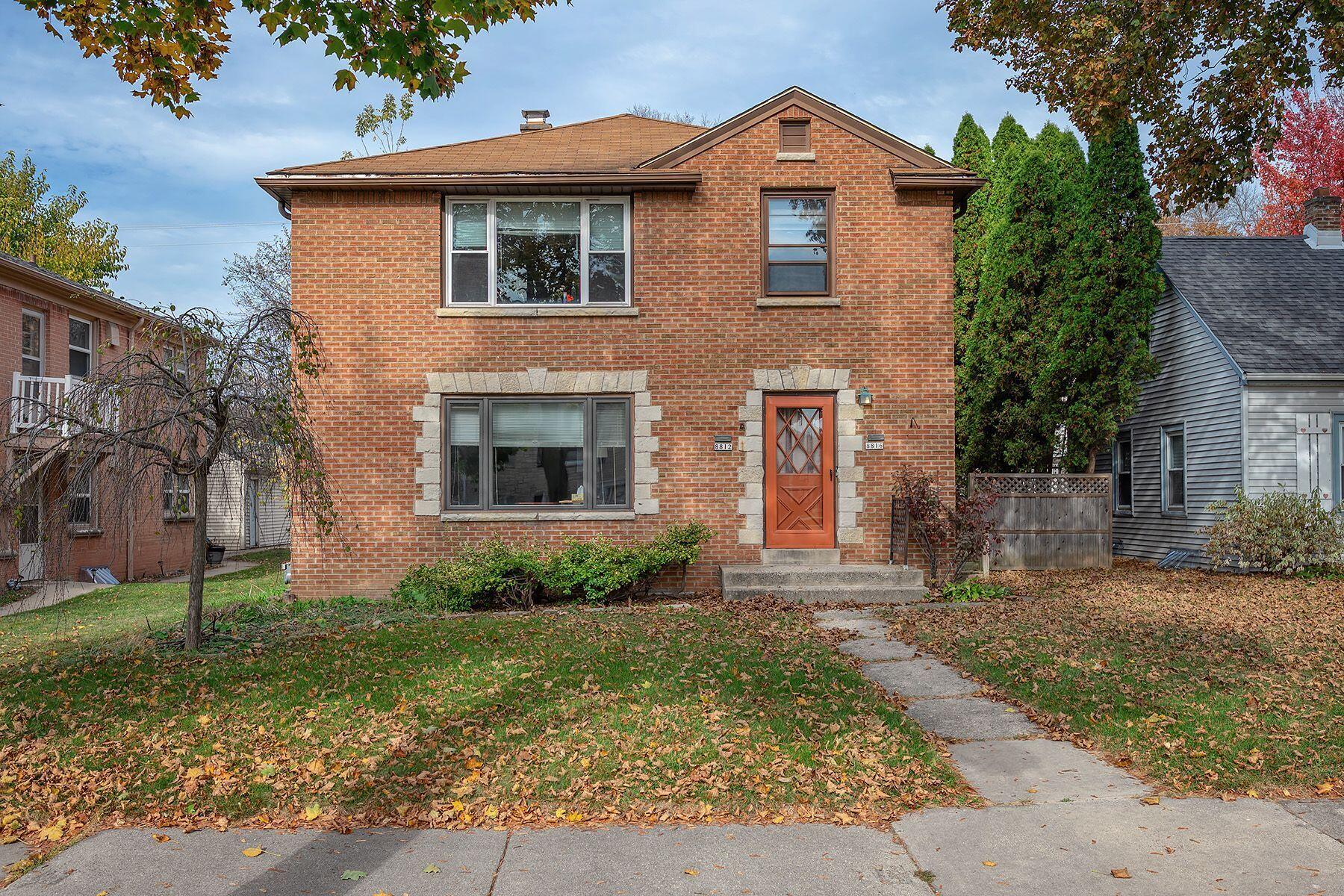 8812 W Center St 8816