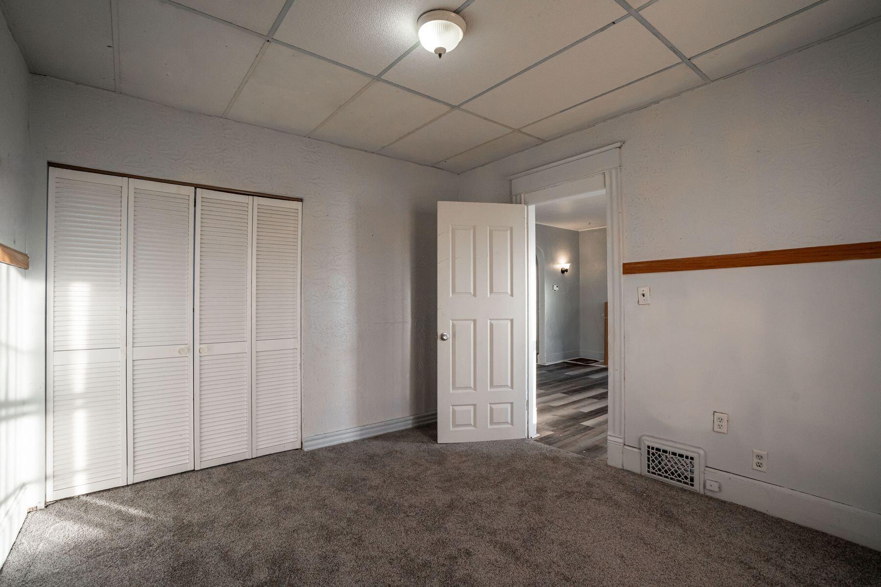 1641 Quincy Ave