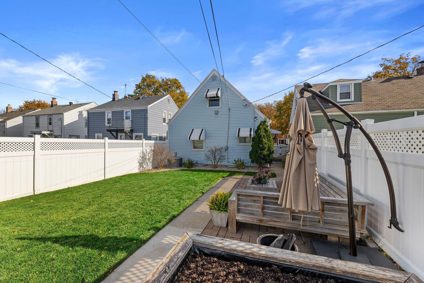 3771 S Logan Ave