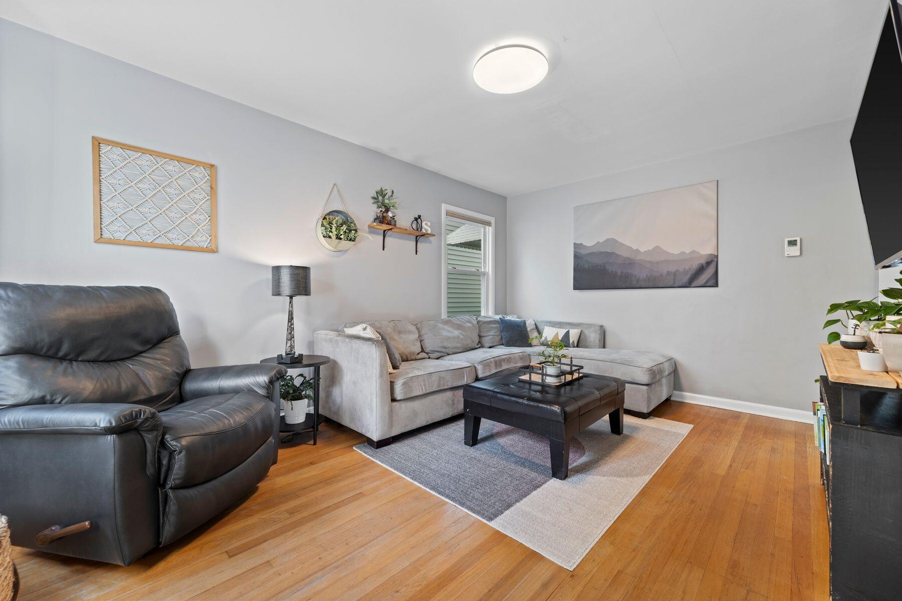 3771 S Logan Ave