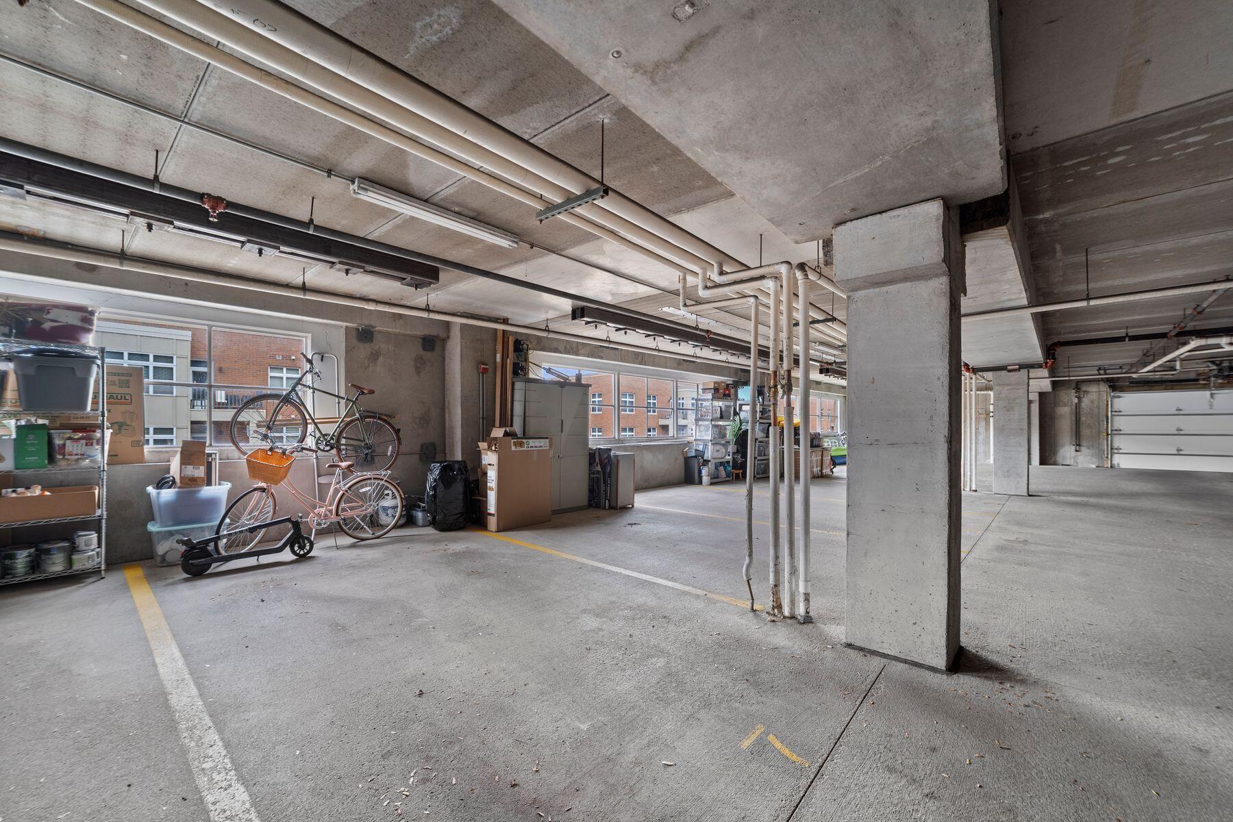 1888 N Water St 608