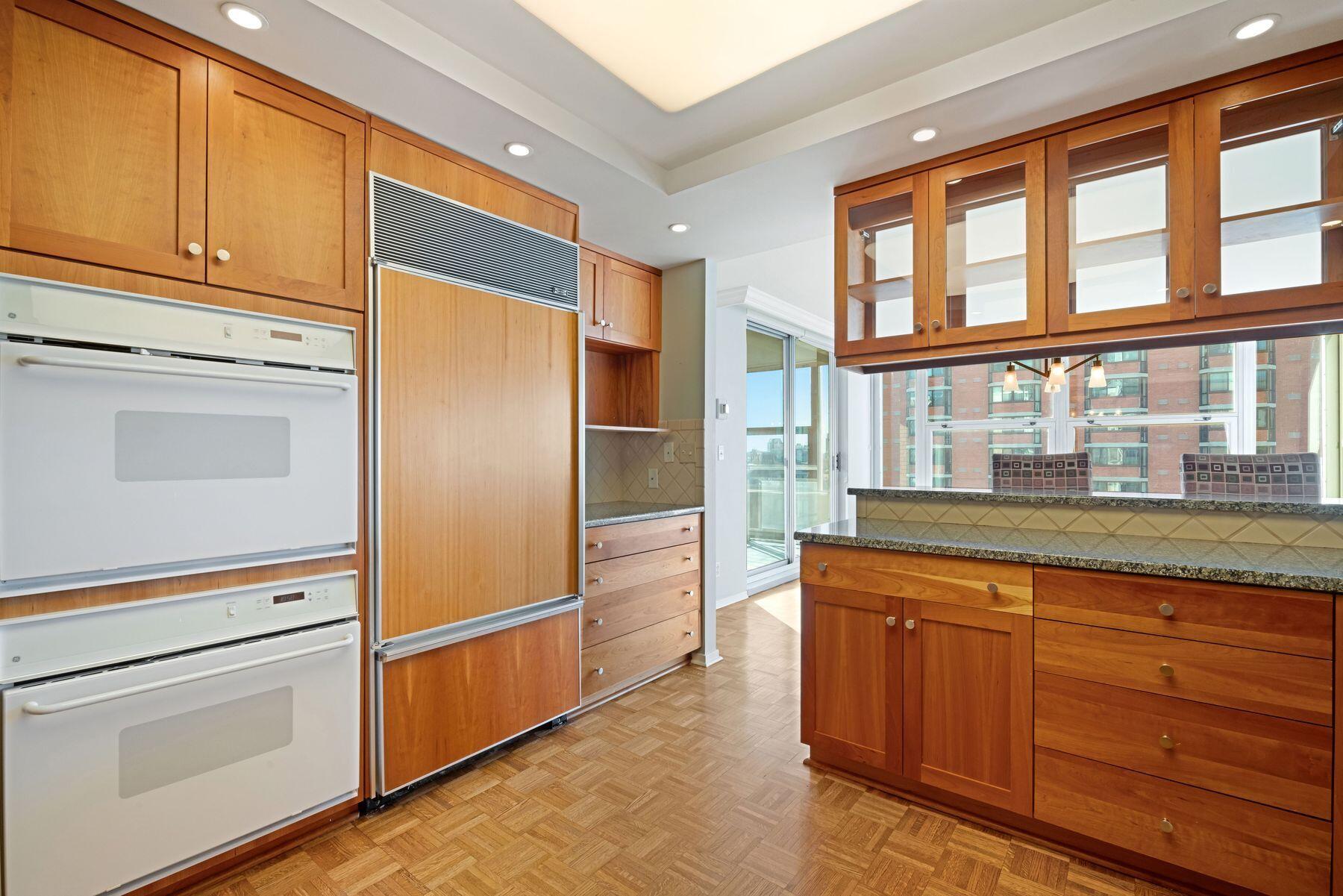 1610 N Prospect Ave