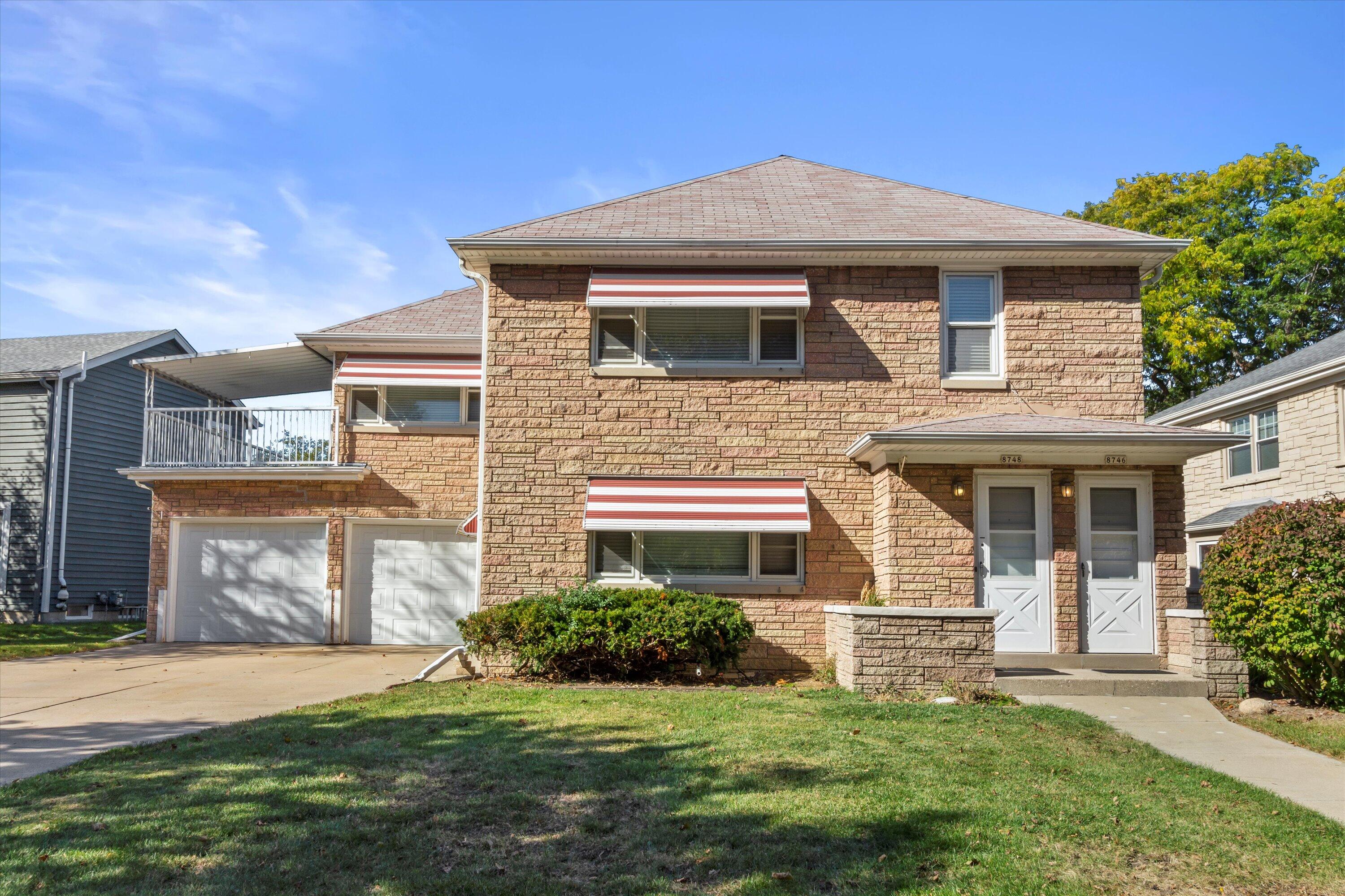 8748 Parkview Ct