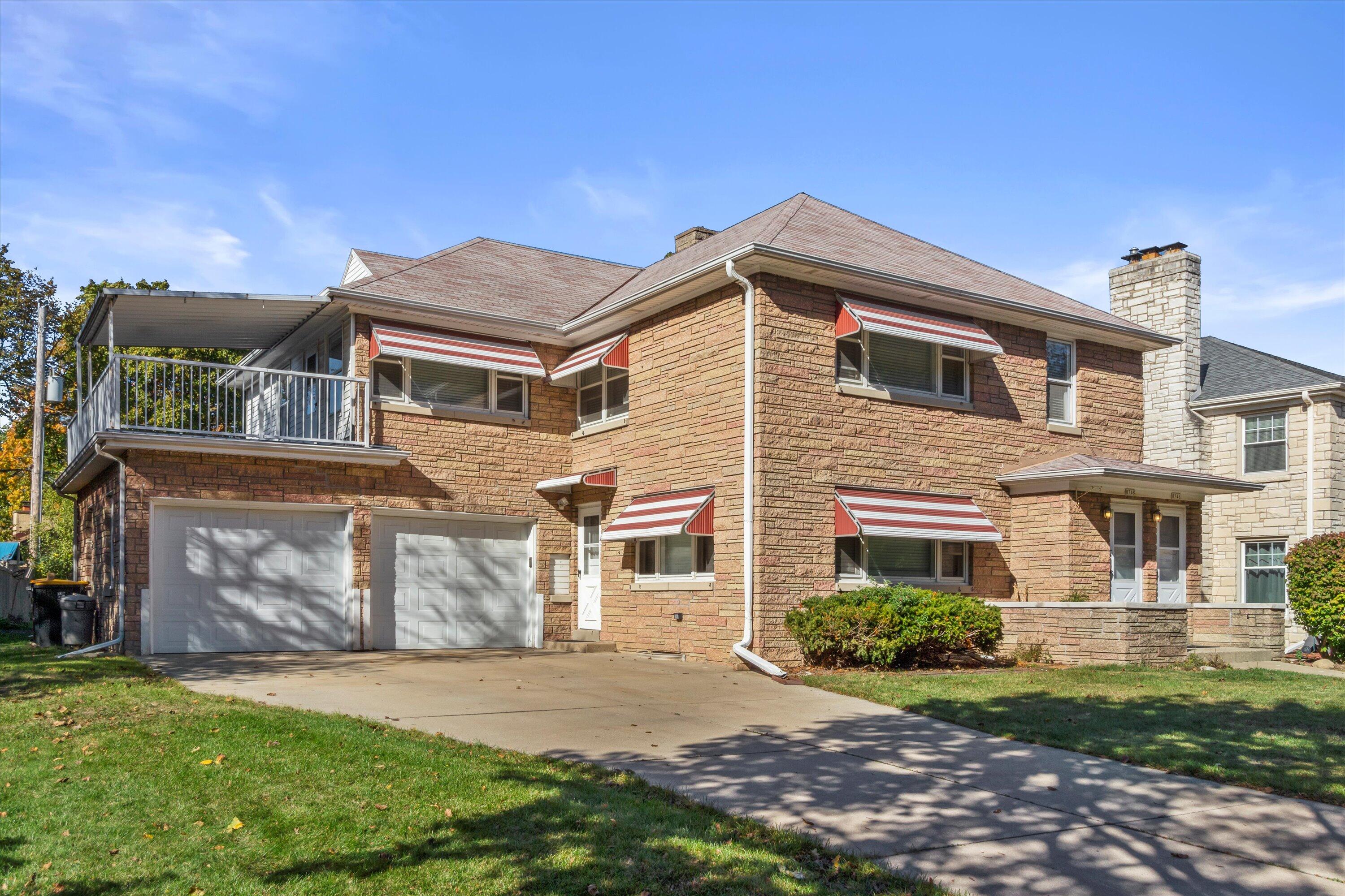 8748 Parkview Ct