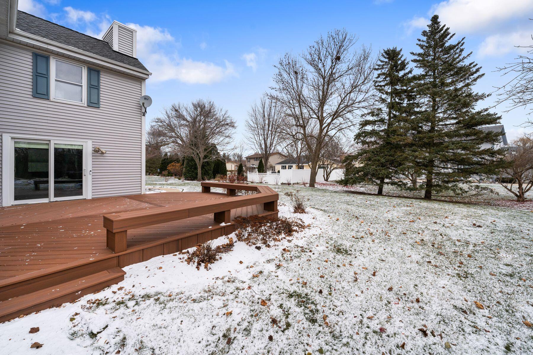 W226N2588 Aspenwood Ln