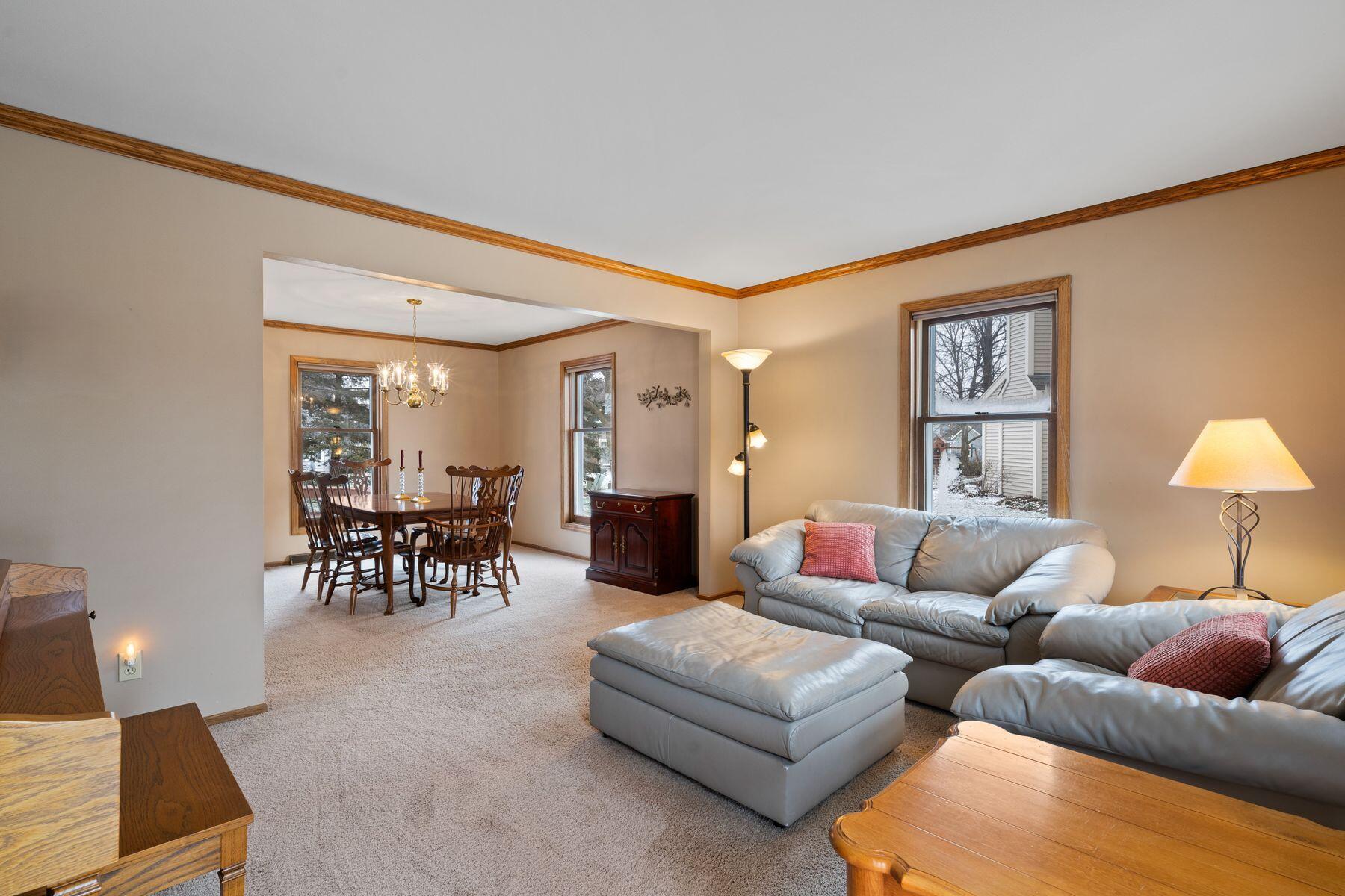 W226N2588 Aspenwood Ln
