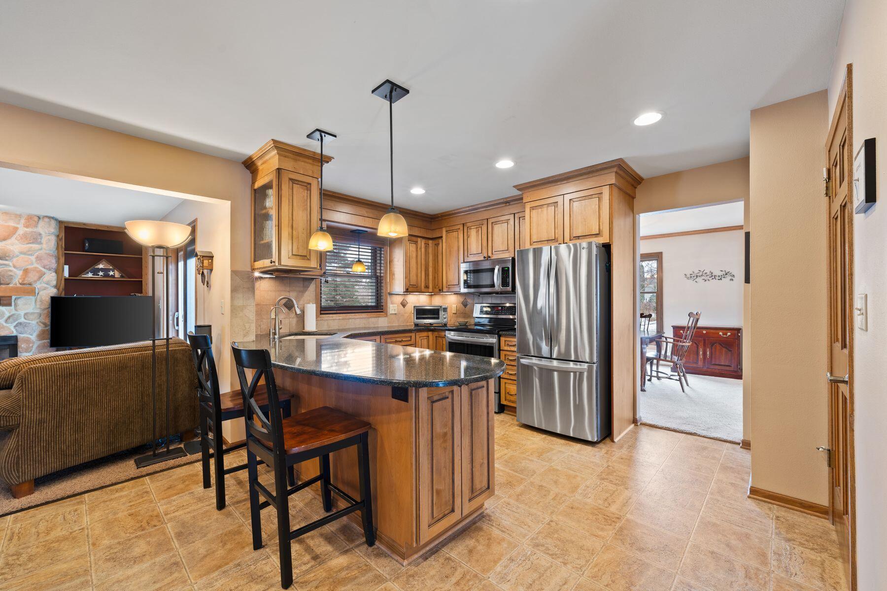 W226N2588 Aspenwood Ln