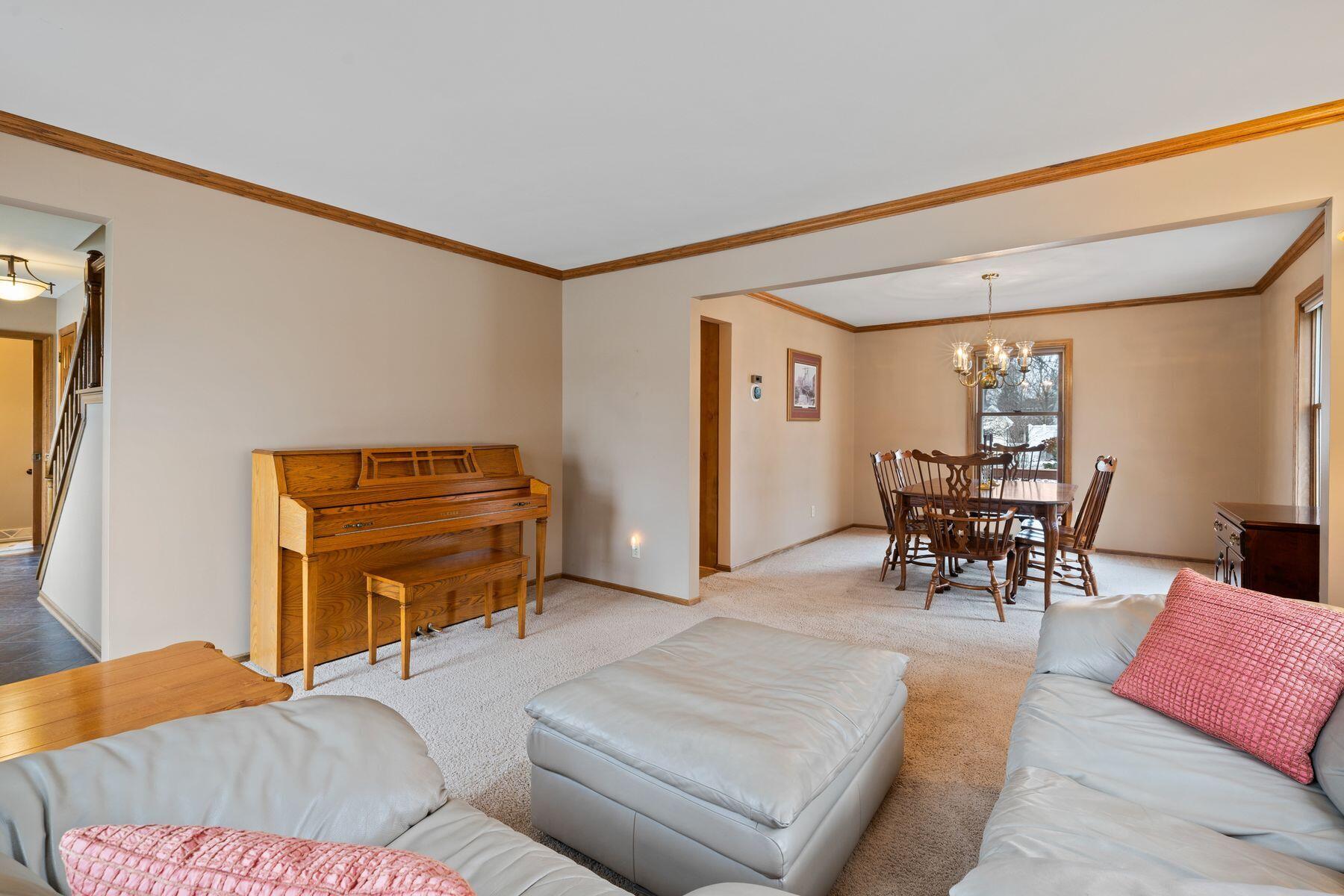 W226N2588 Aspenwood Ln