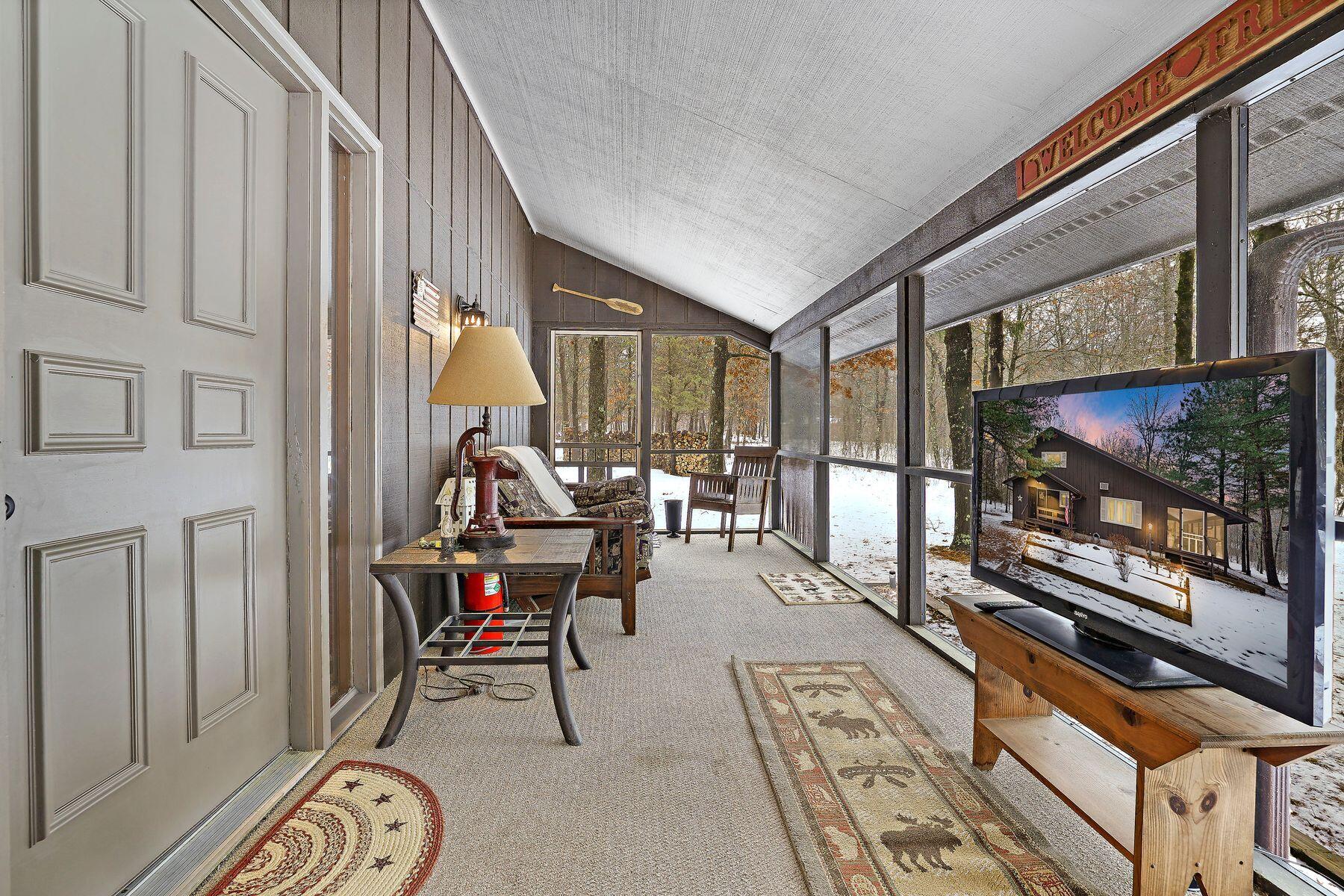 1560 Kingswood Trl