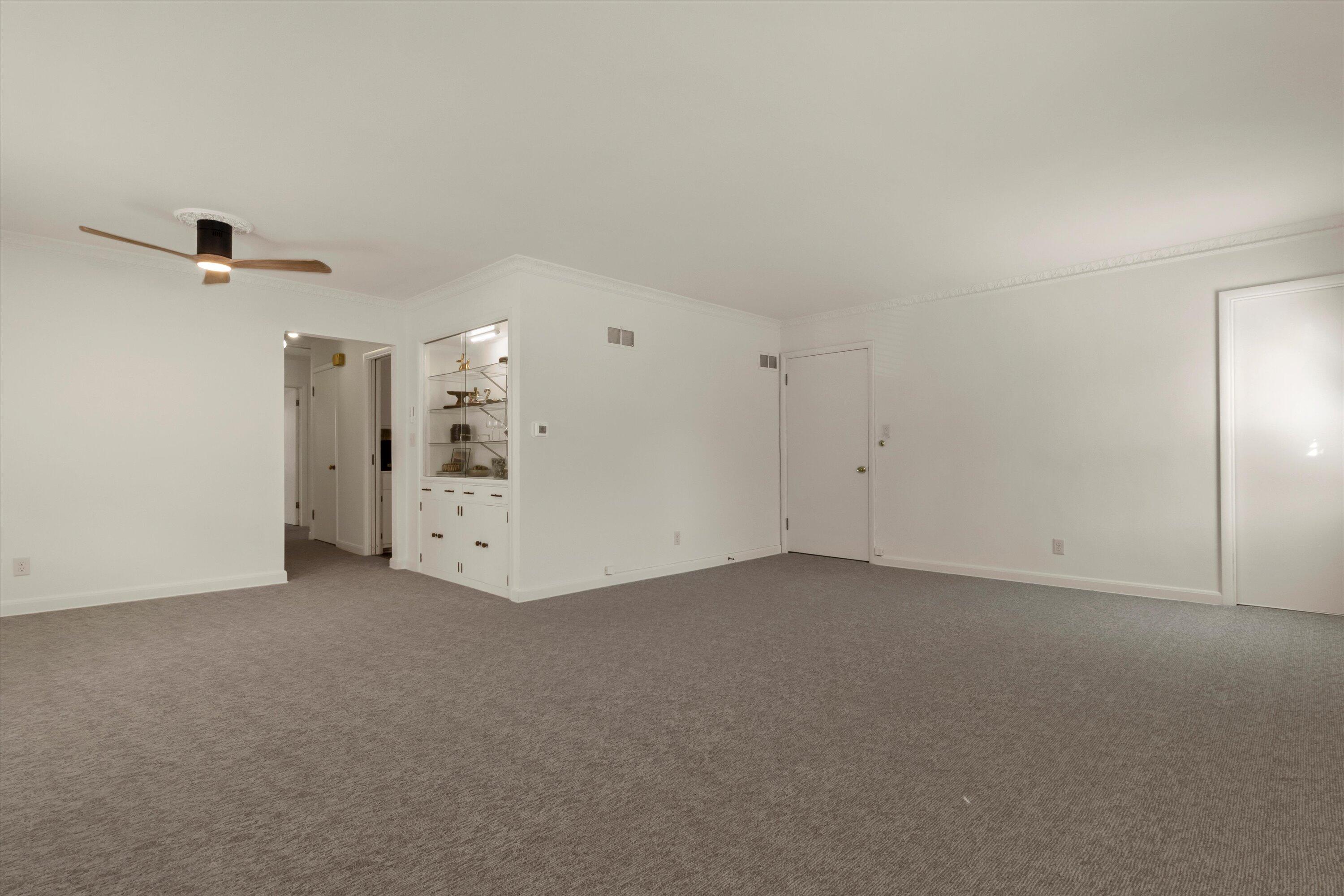 8746 Parkview Ct