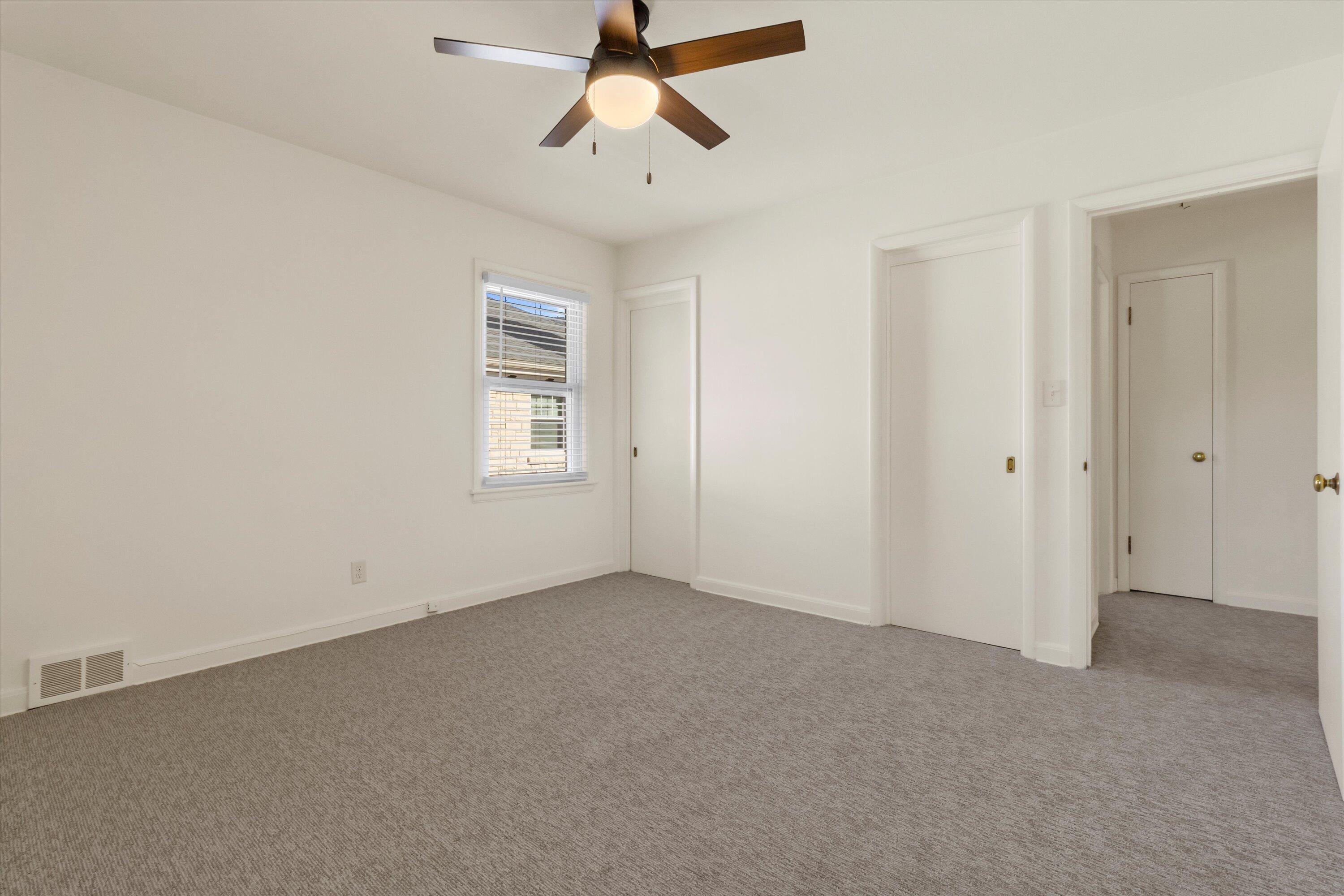 8746 Parkview Ct