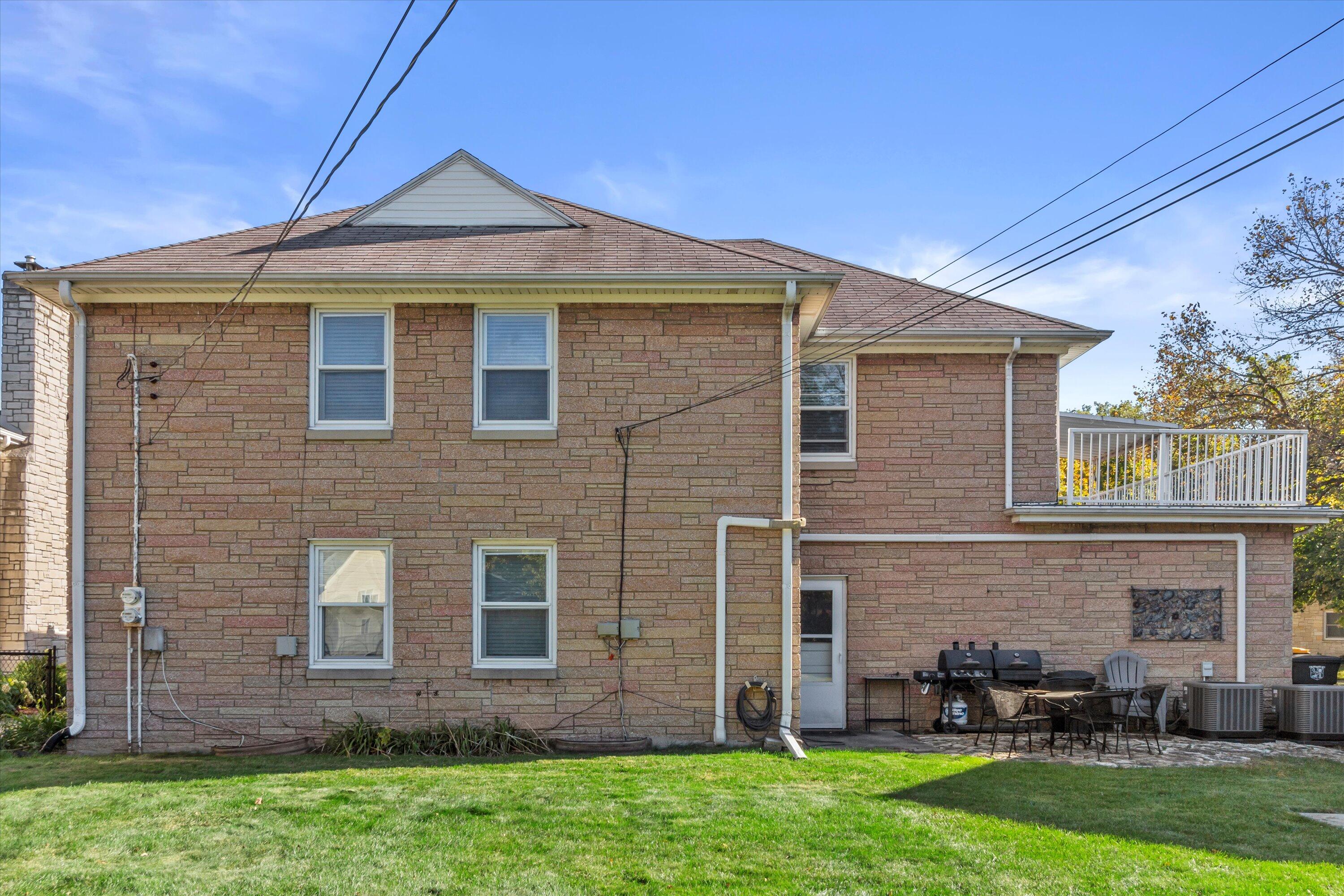 8746 Parkview Ct