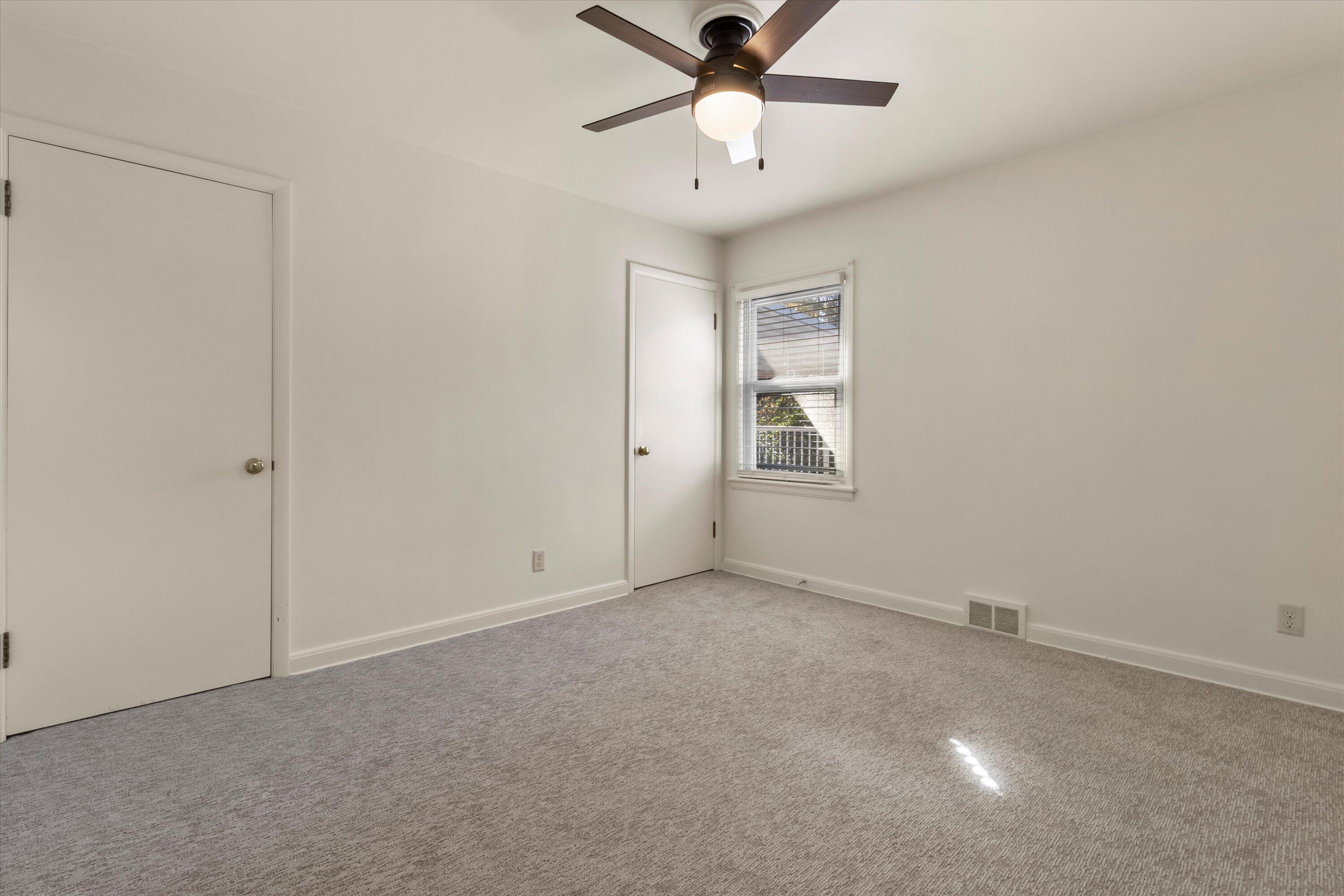 8746 Parkview Ct