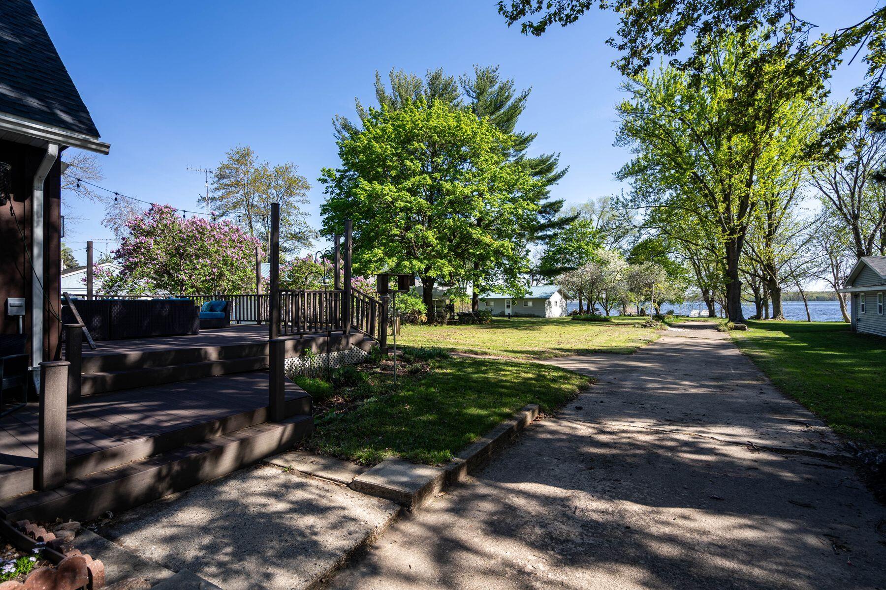 W475 Huron Bay Dr