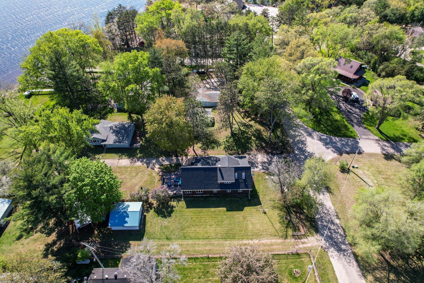 W475 Huron Bay Dr