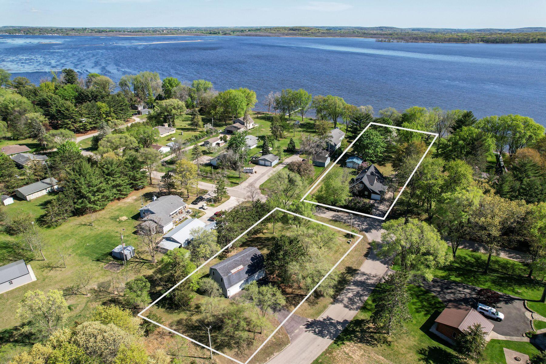 W475 Huron Bay Dr