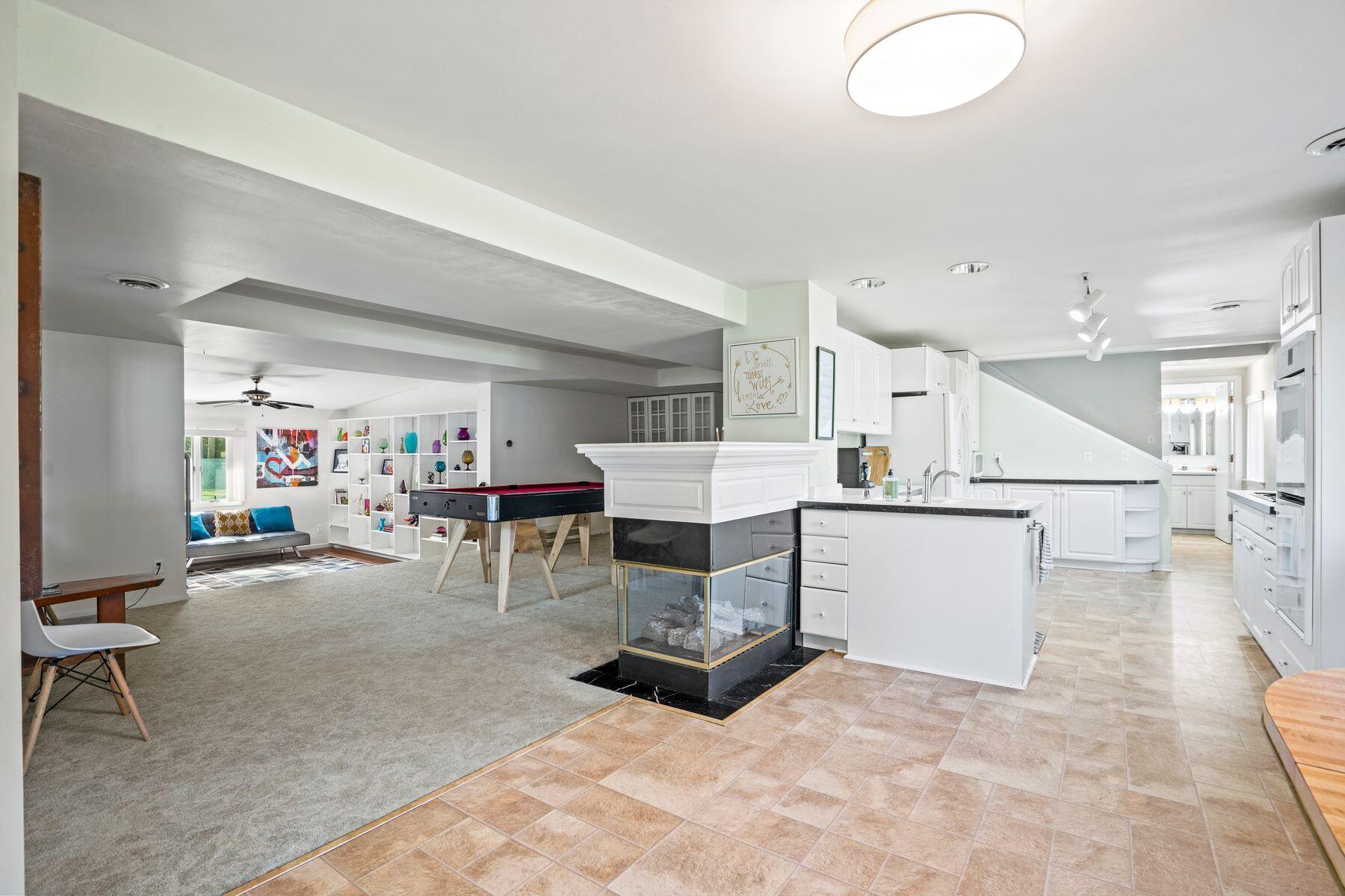W475 Huron Bay Dr