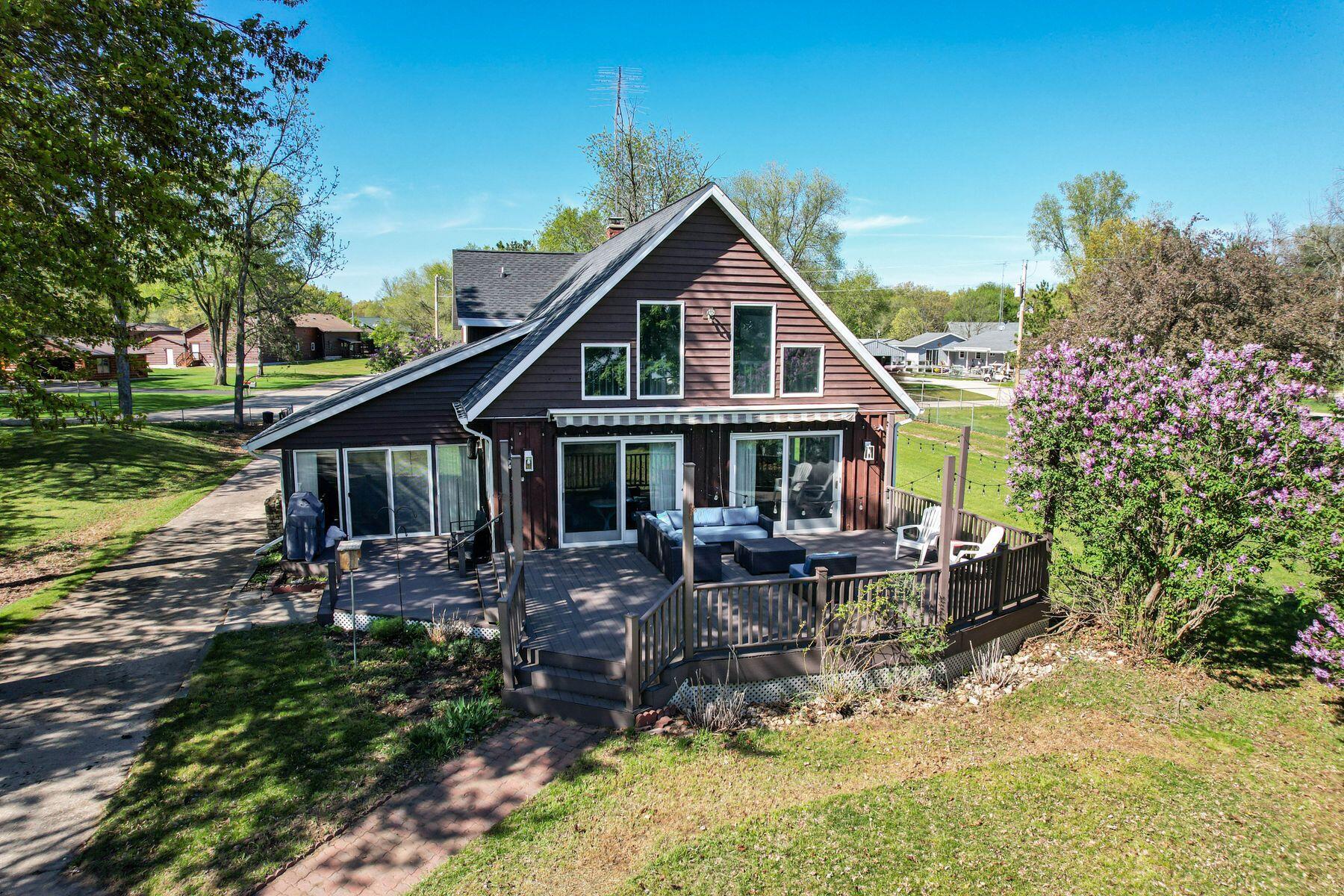 W475 Huron Bay Dr
