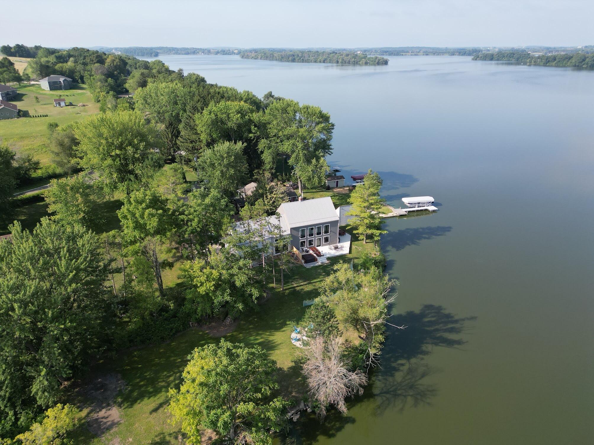 N5077 Lake Dr