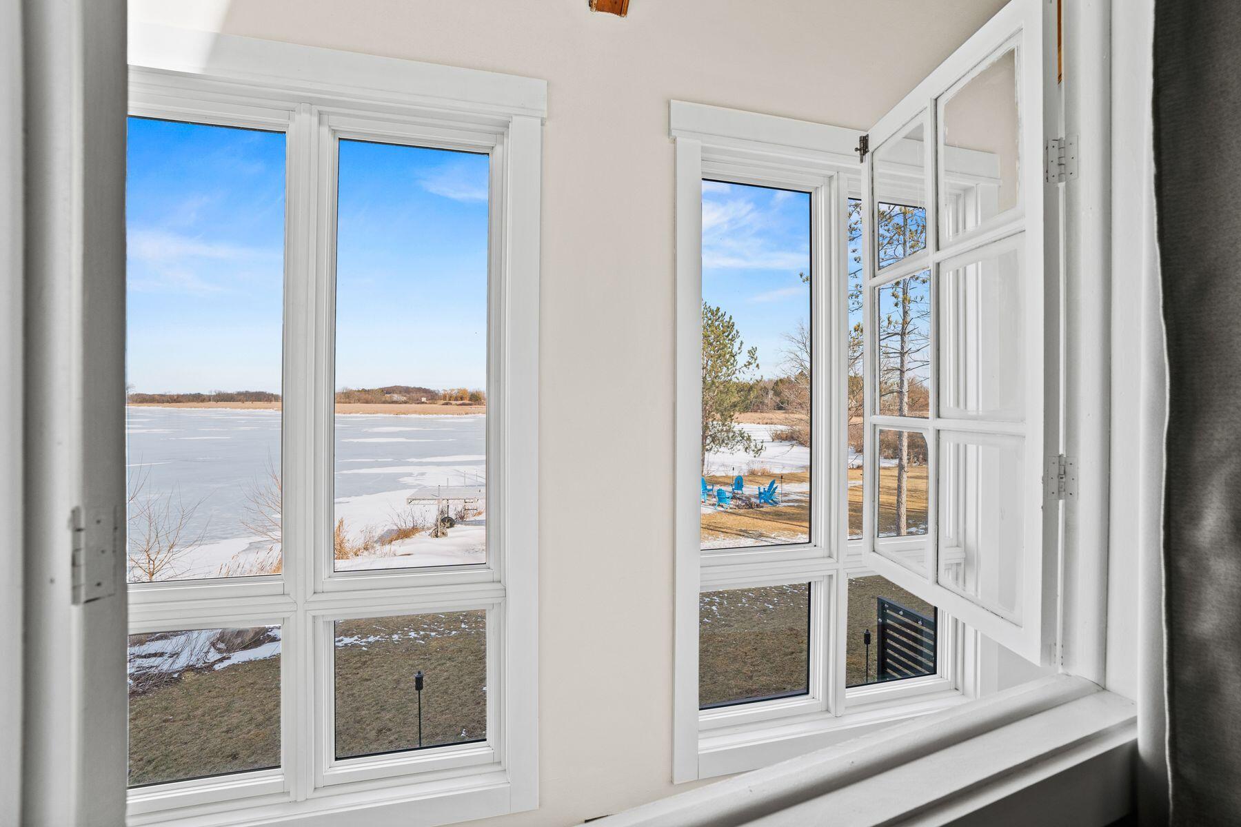 N5077 Lake Dr