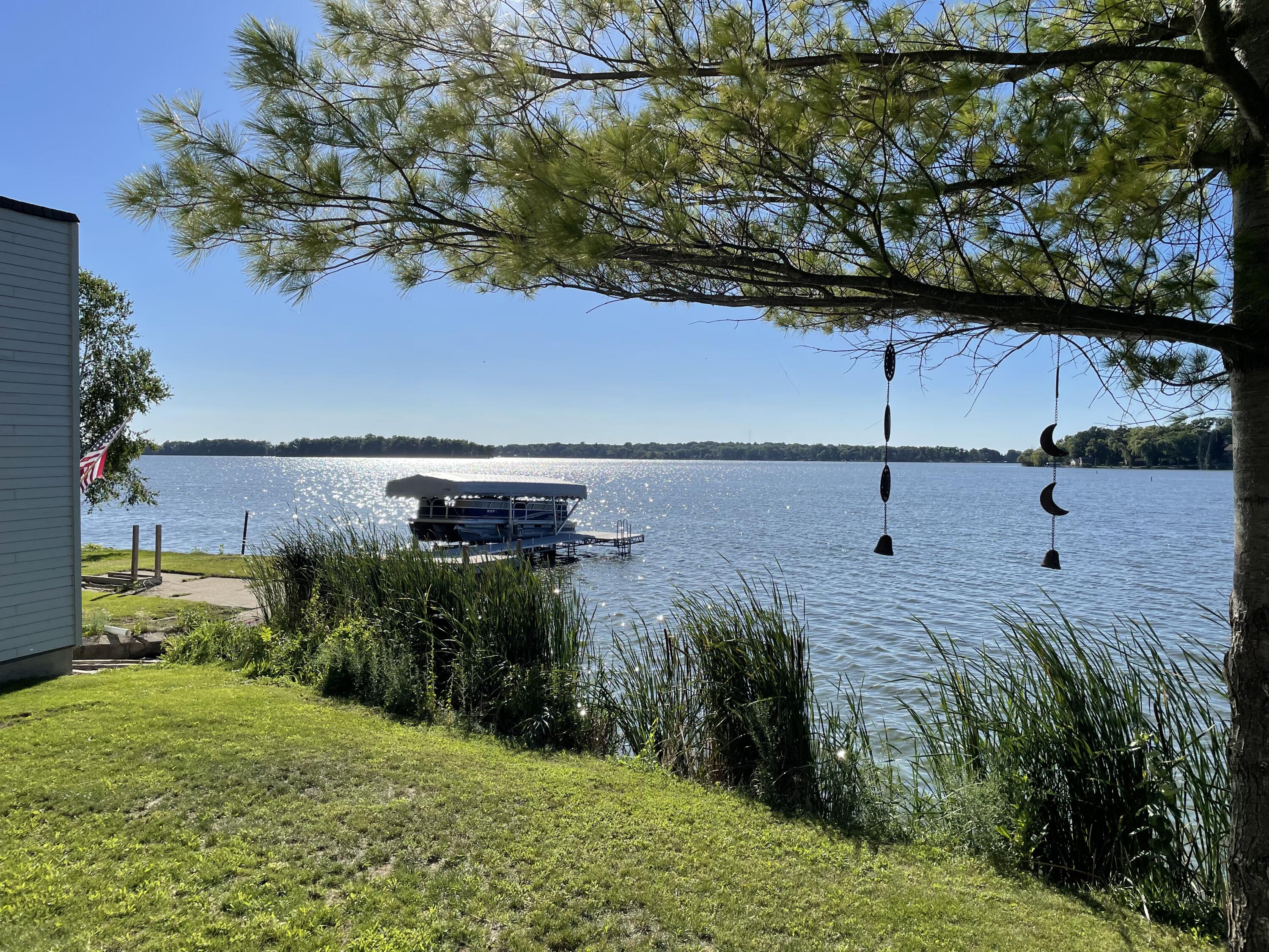 N5077 Lake Dr