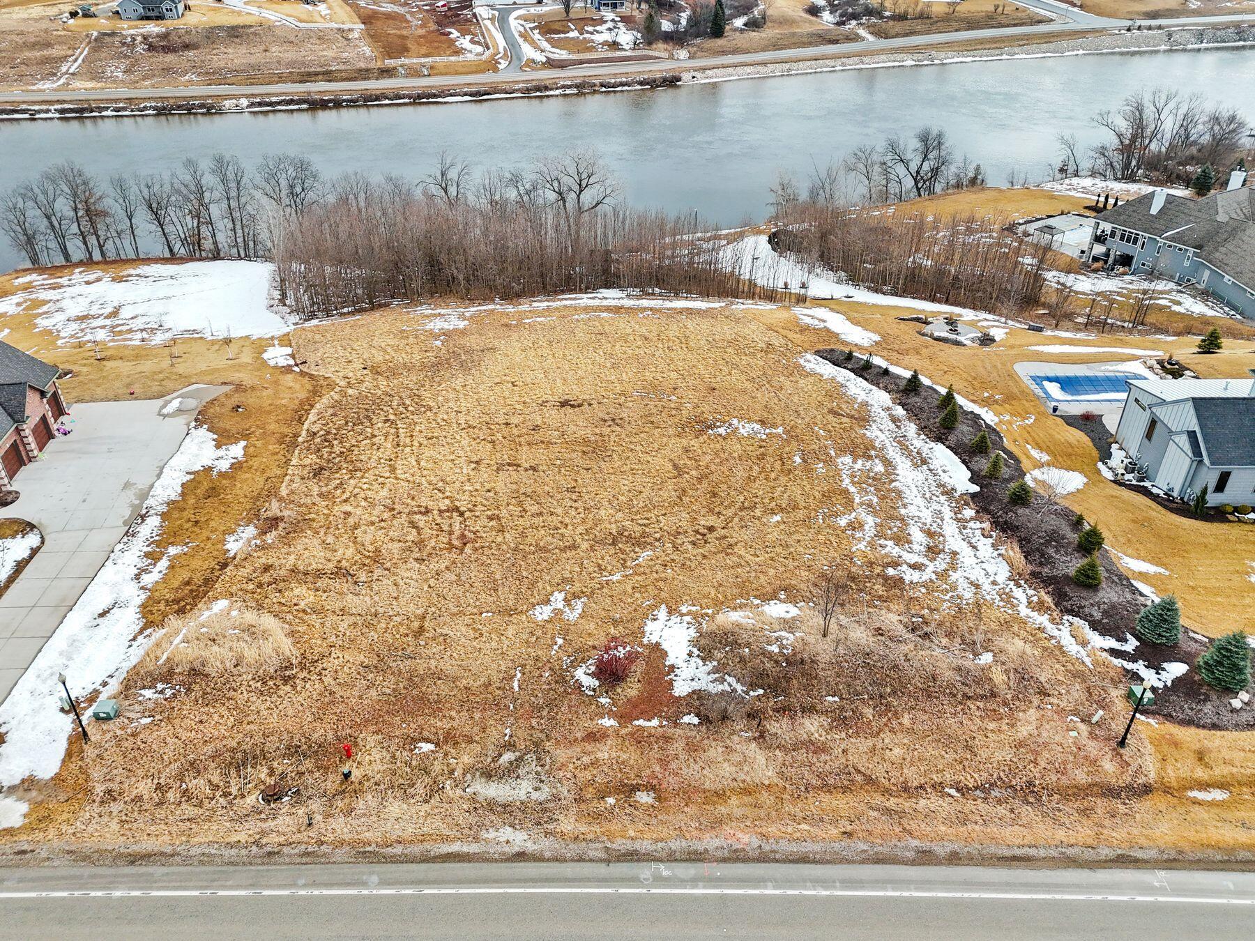4079 Lost Dauphin Rd
