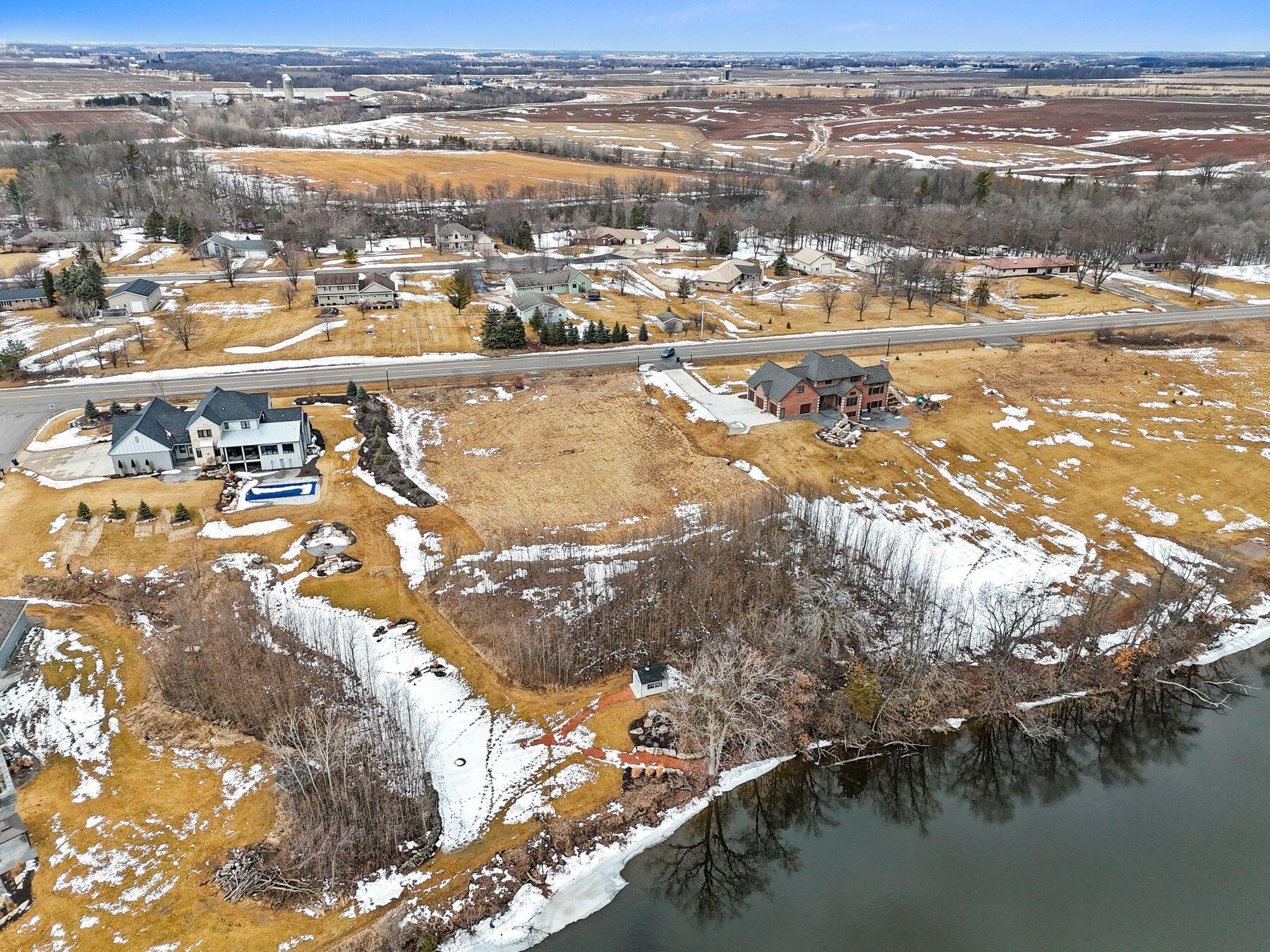 4079 Lost Dauphin Rd