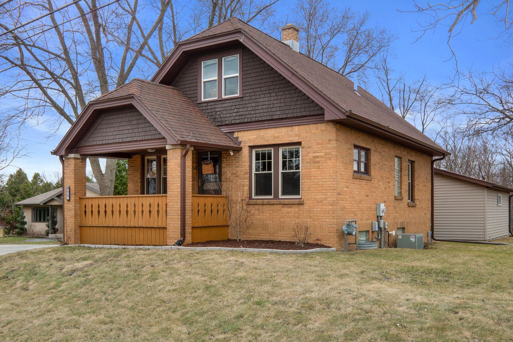 1515 S Calhoun Rd