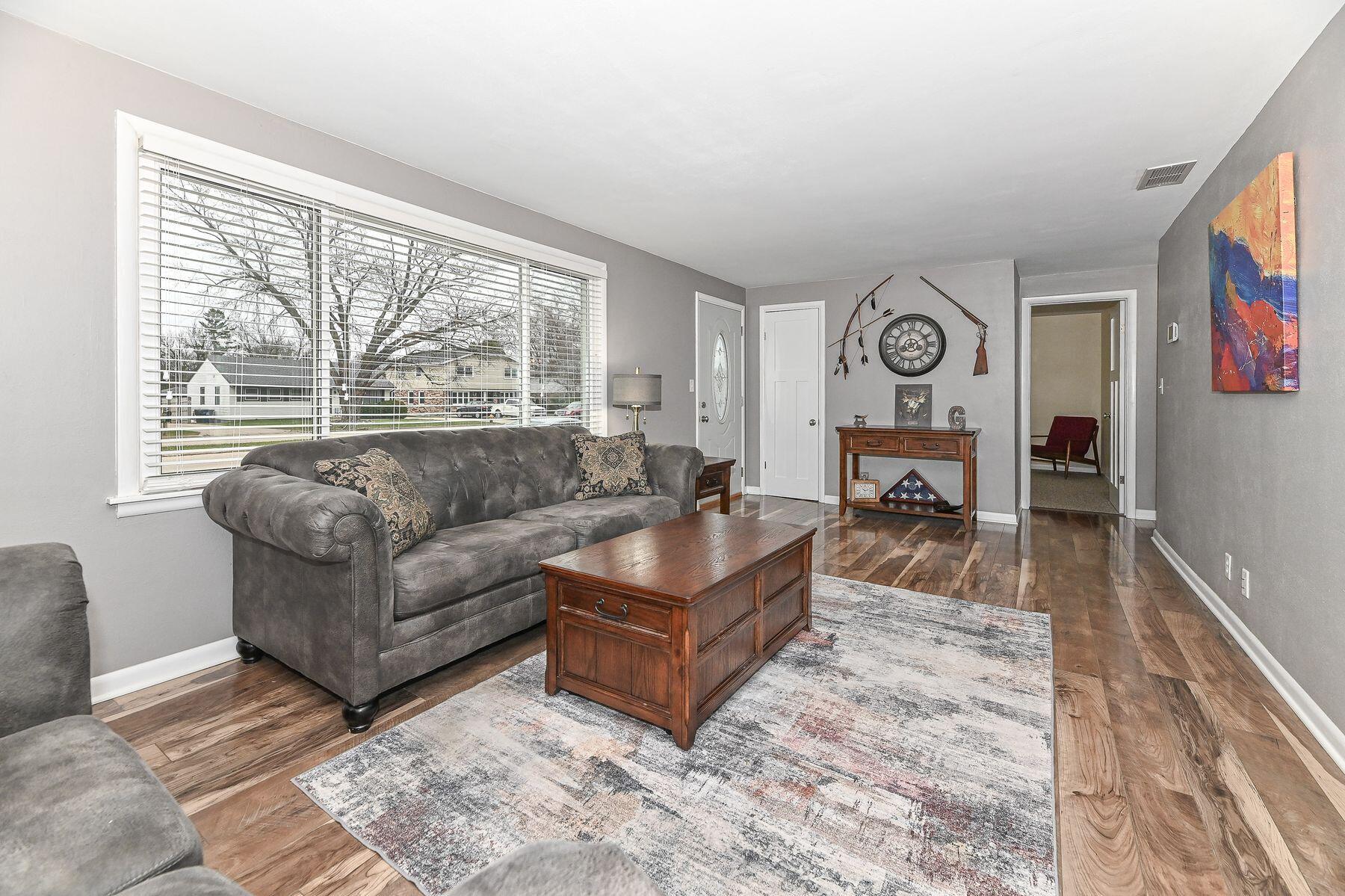 1112 N Ohio St