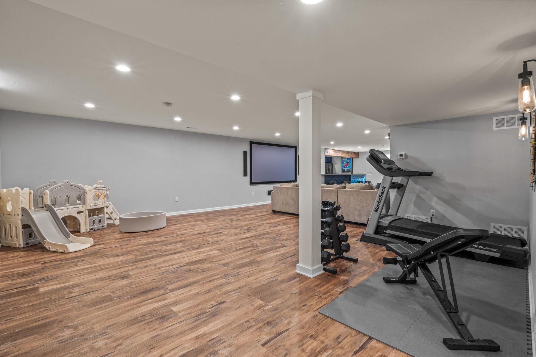 1277 Niagara Rd
