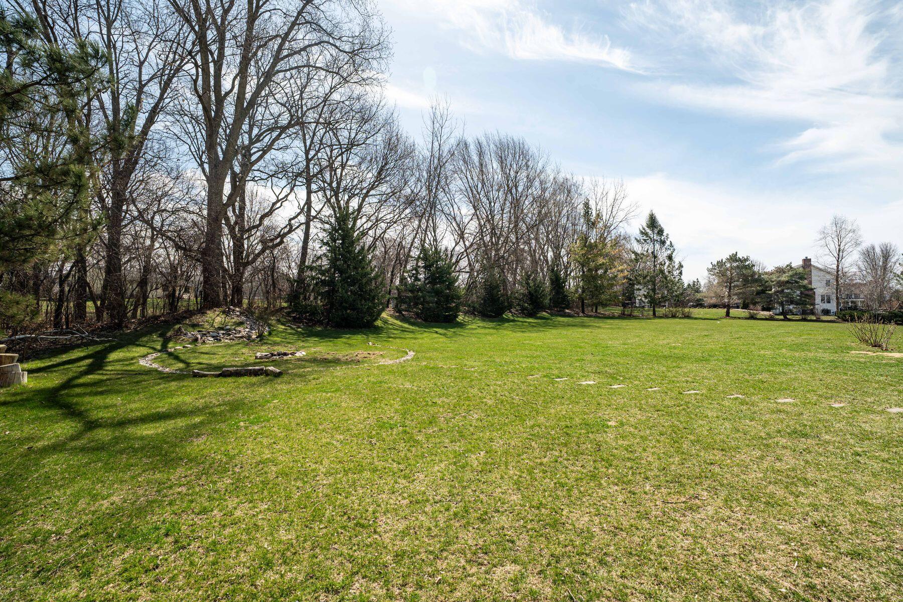 W280N4970 Jerilane Ct