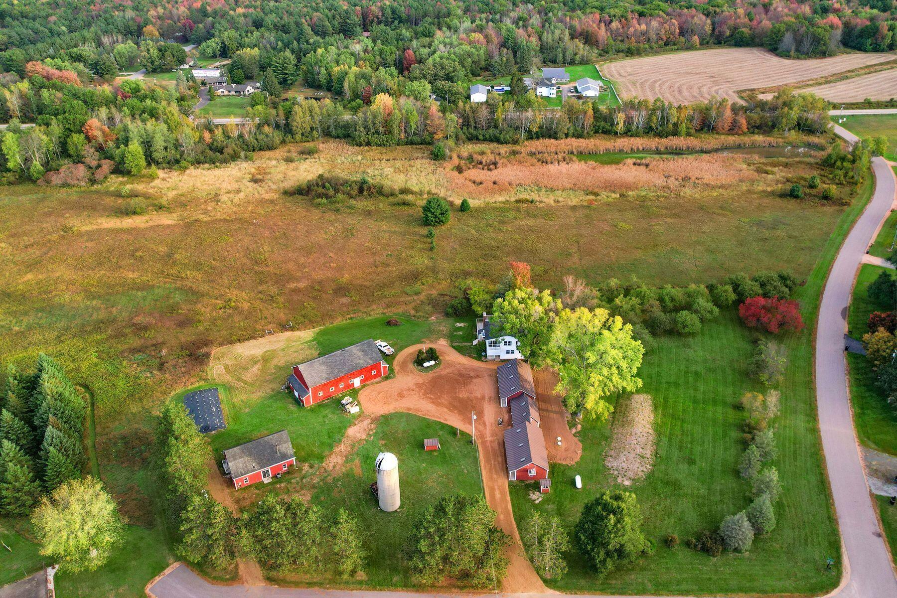 1404 Stoney Brook Rd W