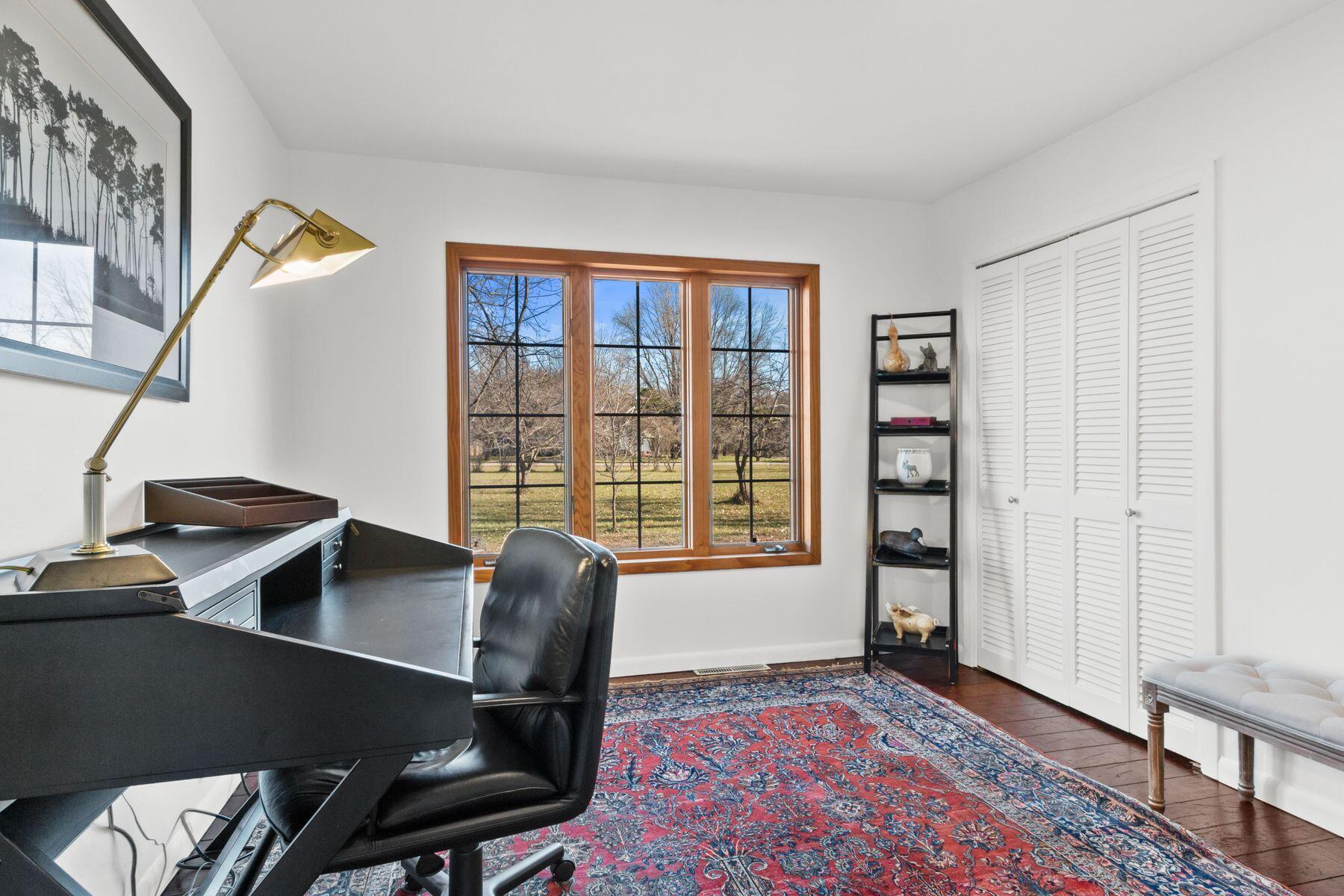 1404 Stoney Brook Rd W