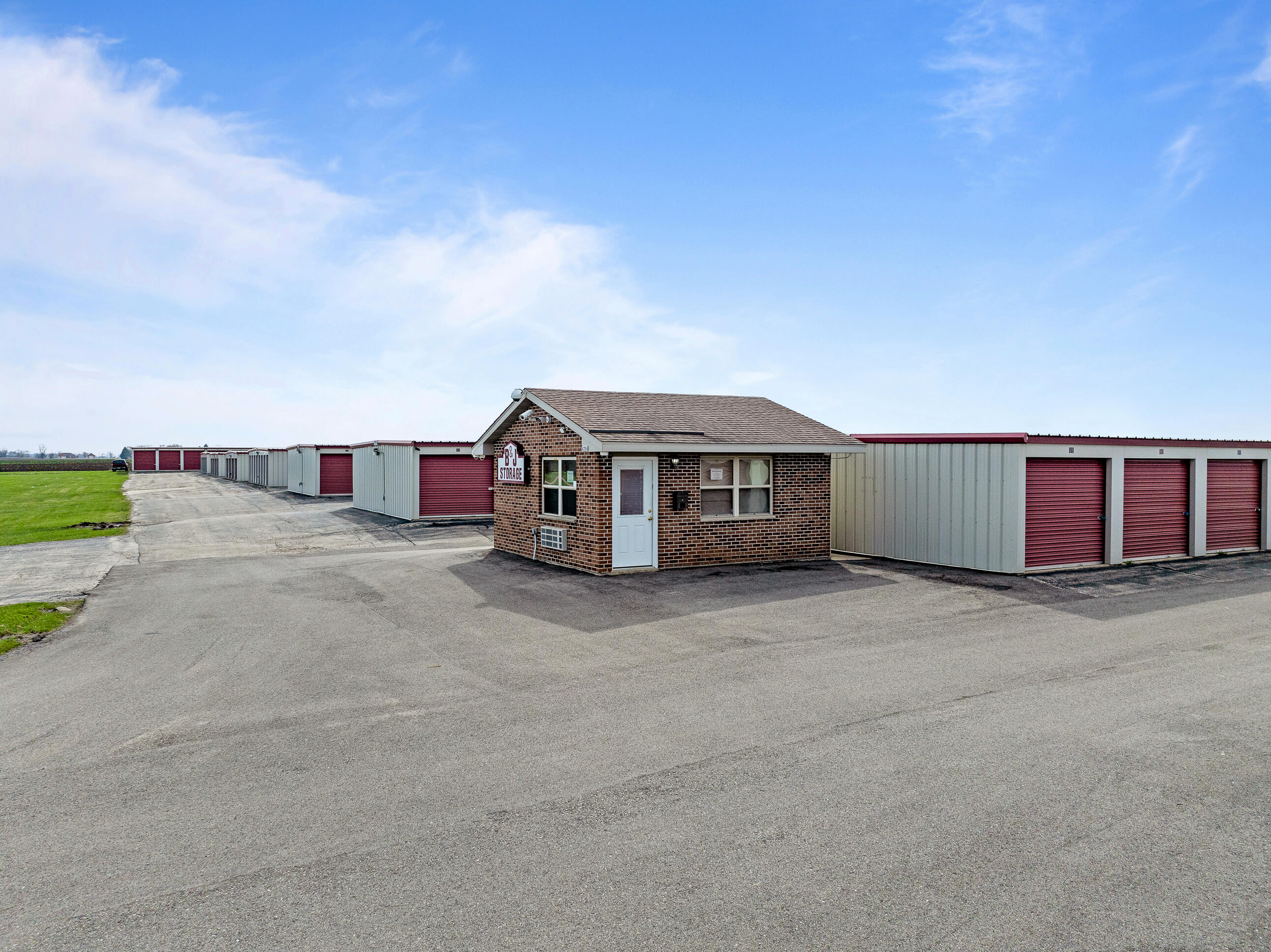 4704 Drott Dr