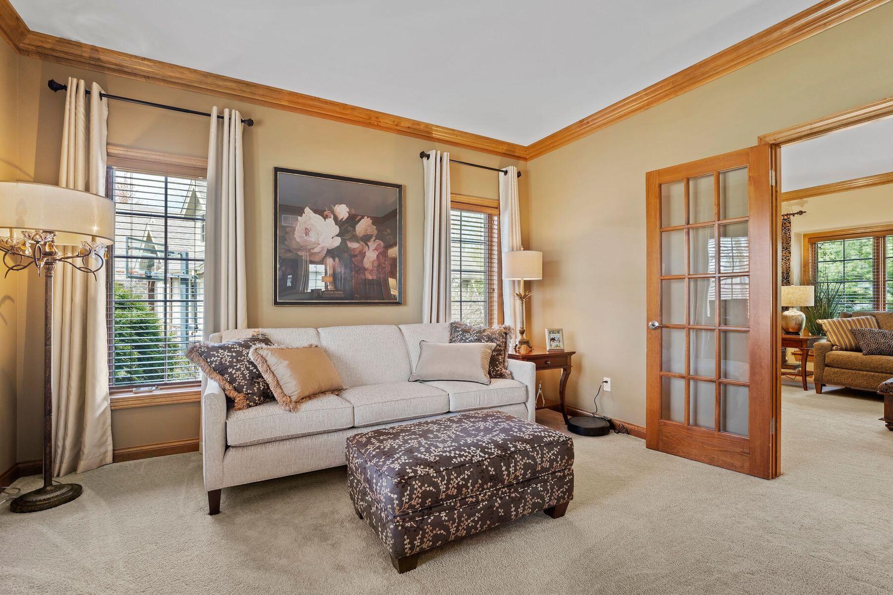 1828 Glenn Spring Ct