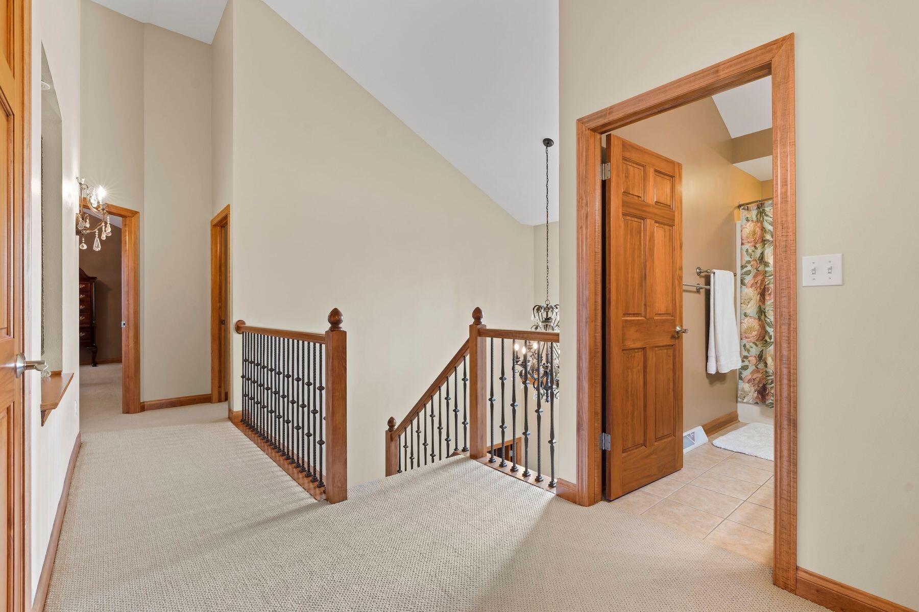 1828 Glenn Spring Ct