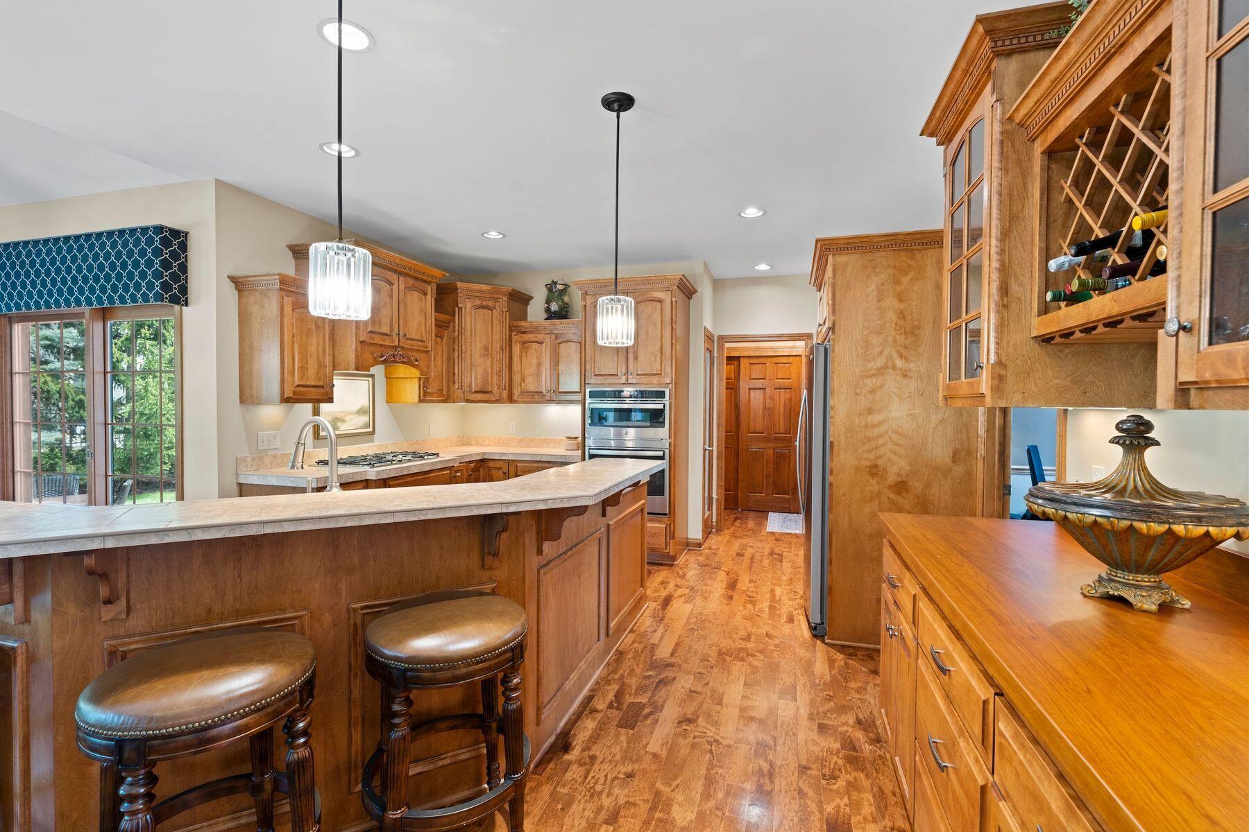 1828 Glenn Spring Ct