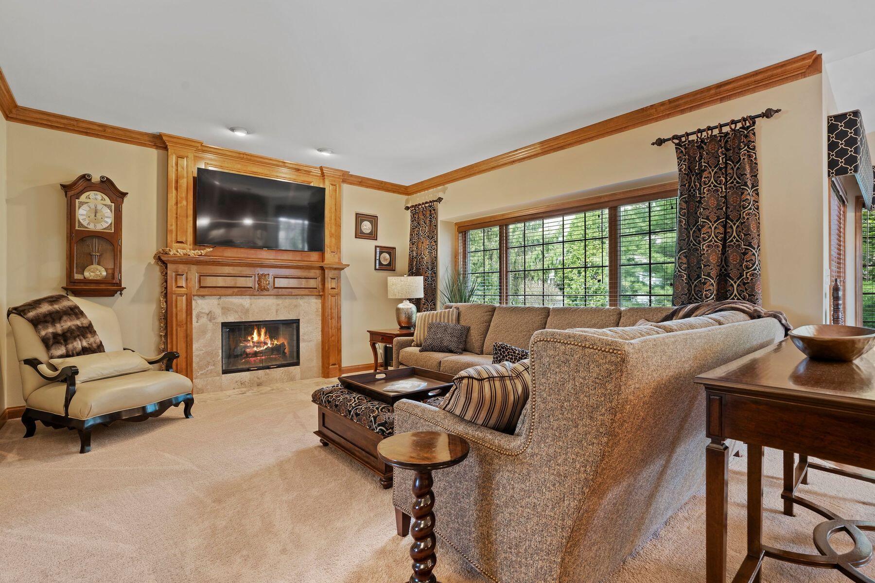 1828 Glenn Spring Ct