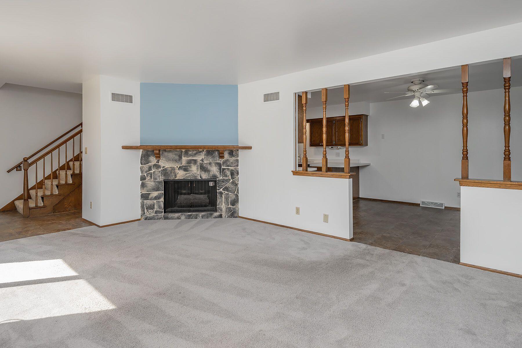 17652 Nassau Dr