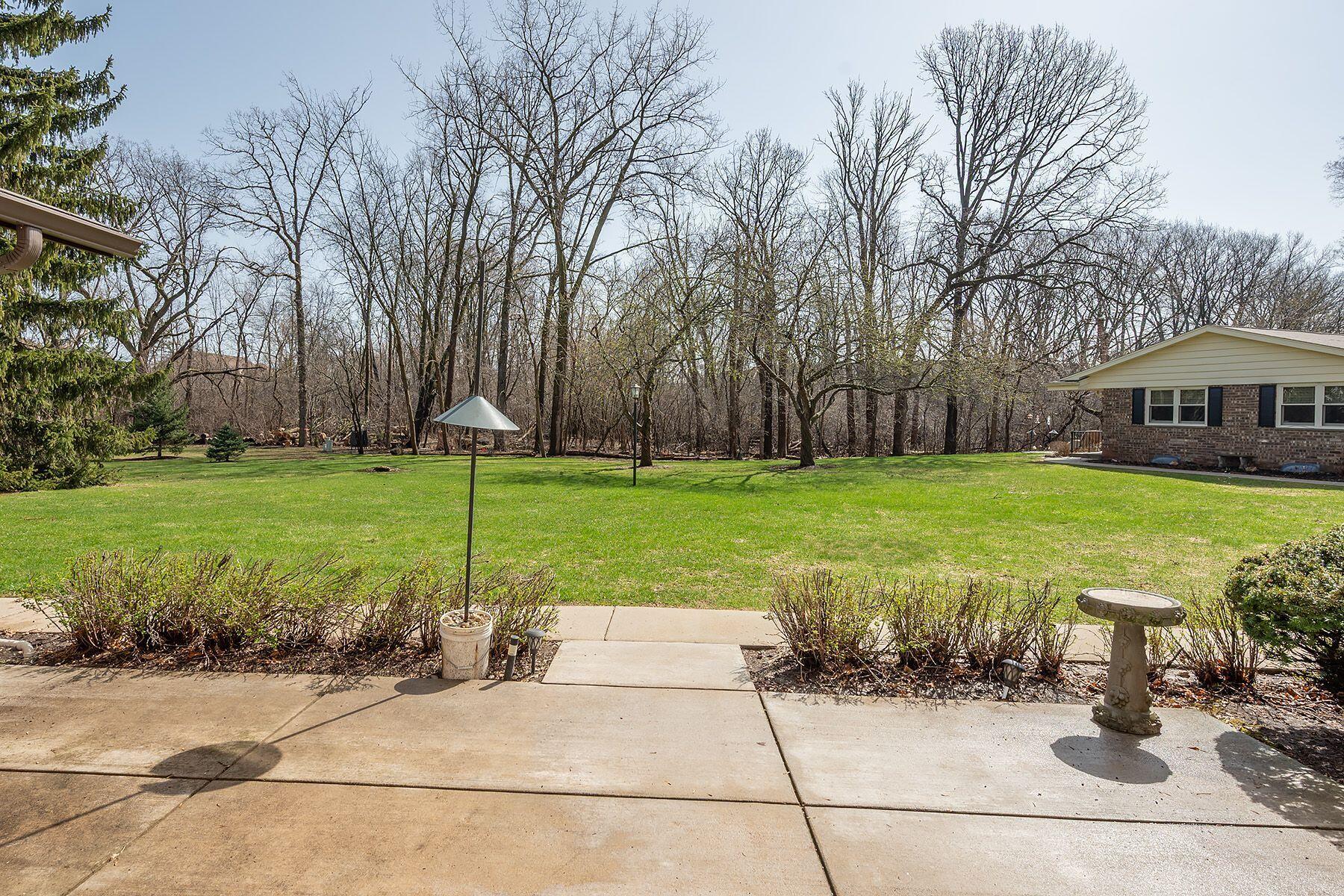 17652 Nassau Dr