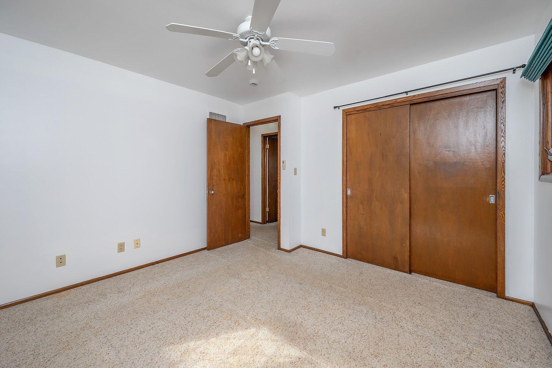 17652 Nassau Dr